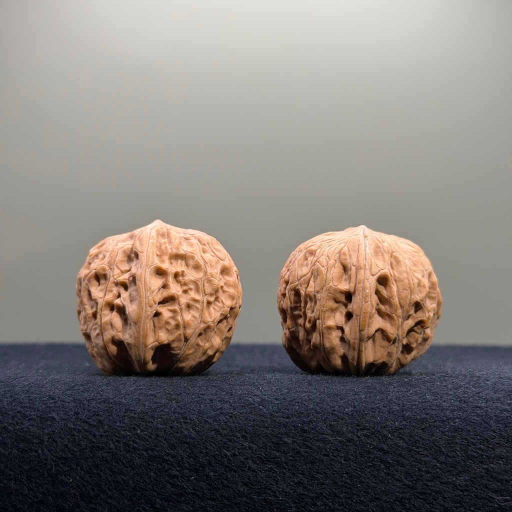 Iron Hammer Wenwan Walnut · 32mm · Natural · Entry Ritual