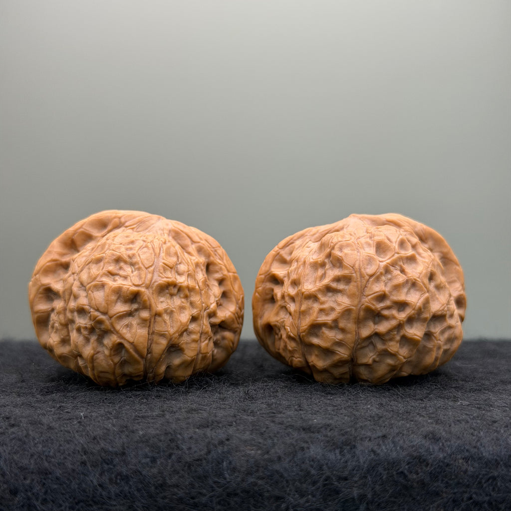 Pumpkin Lion Head Wenwan Walnut