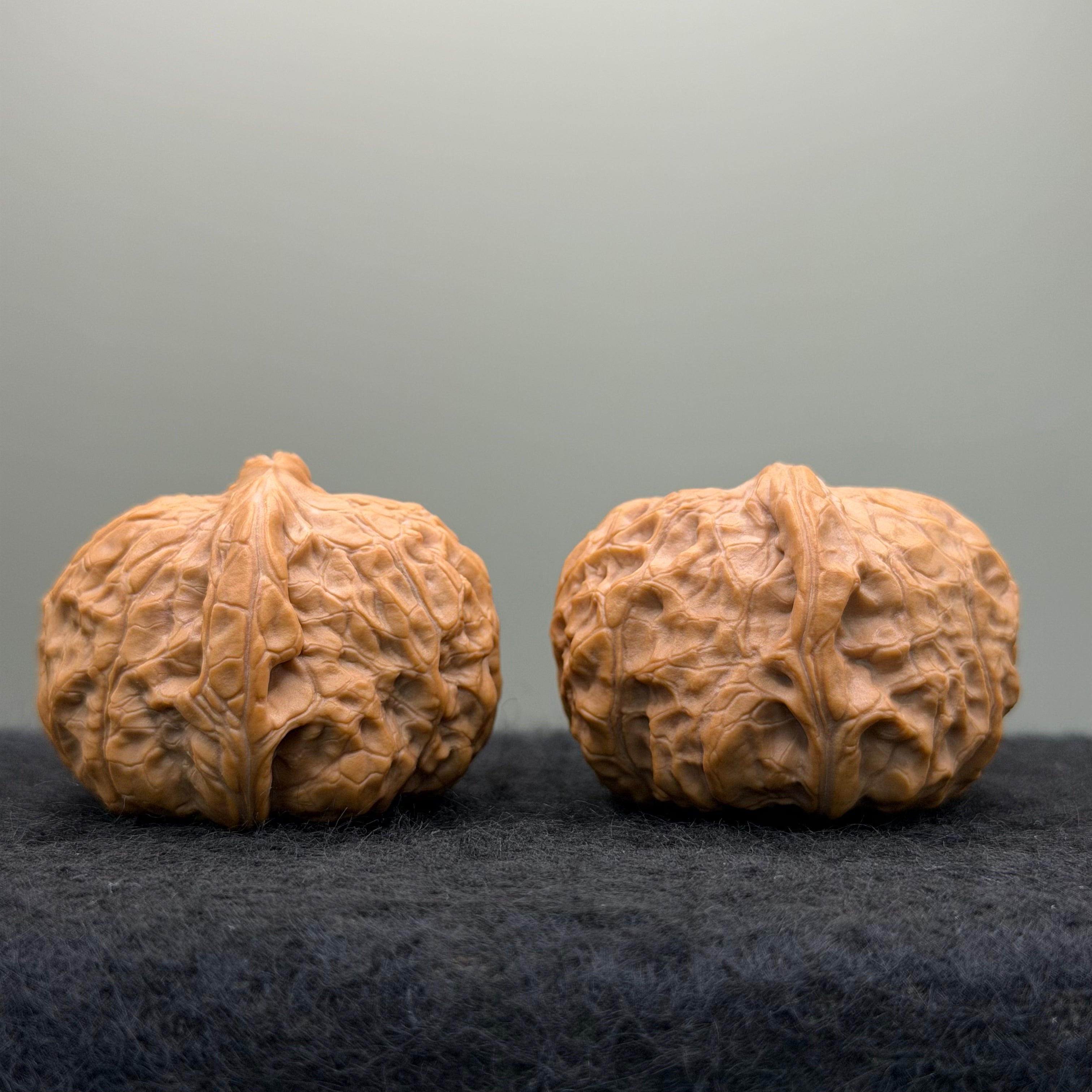 Pumpkin Lion Head Wenwan Walnut
