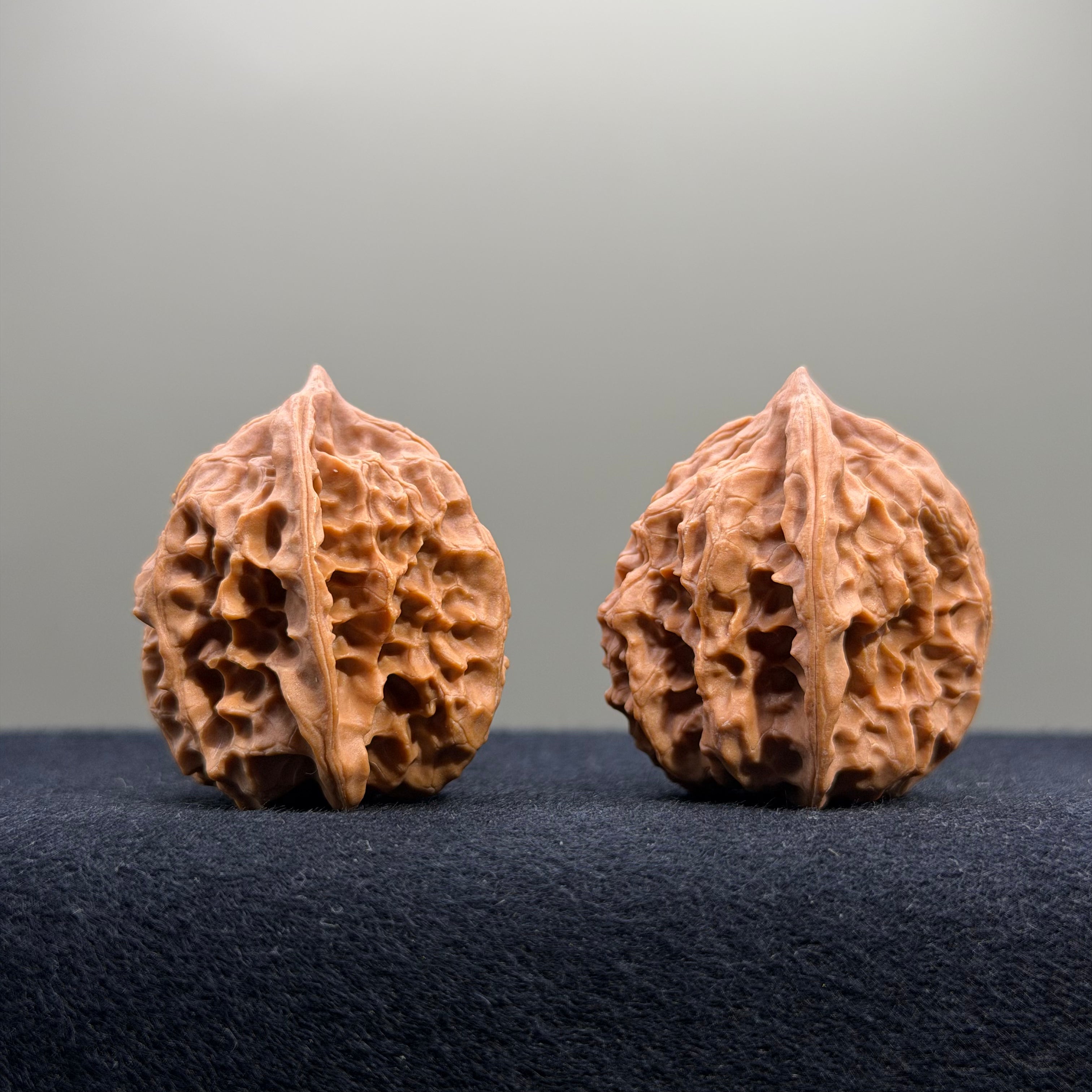 First Love Wenwan Walnut · 32mm · Natural · Entry Ritual