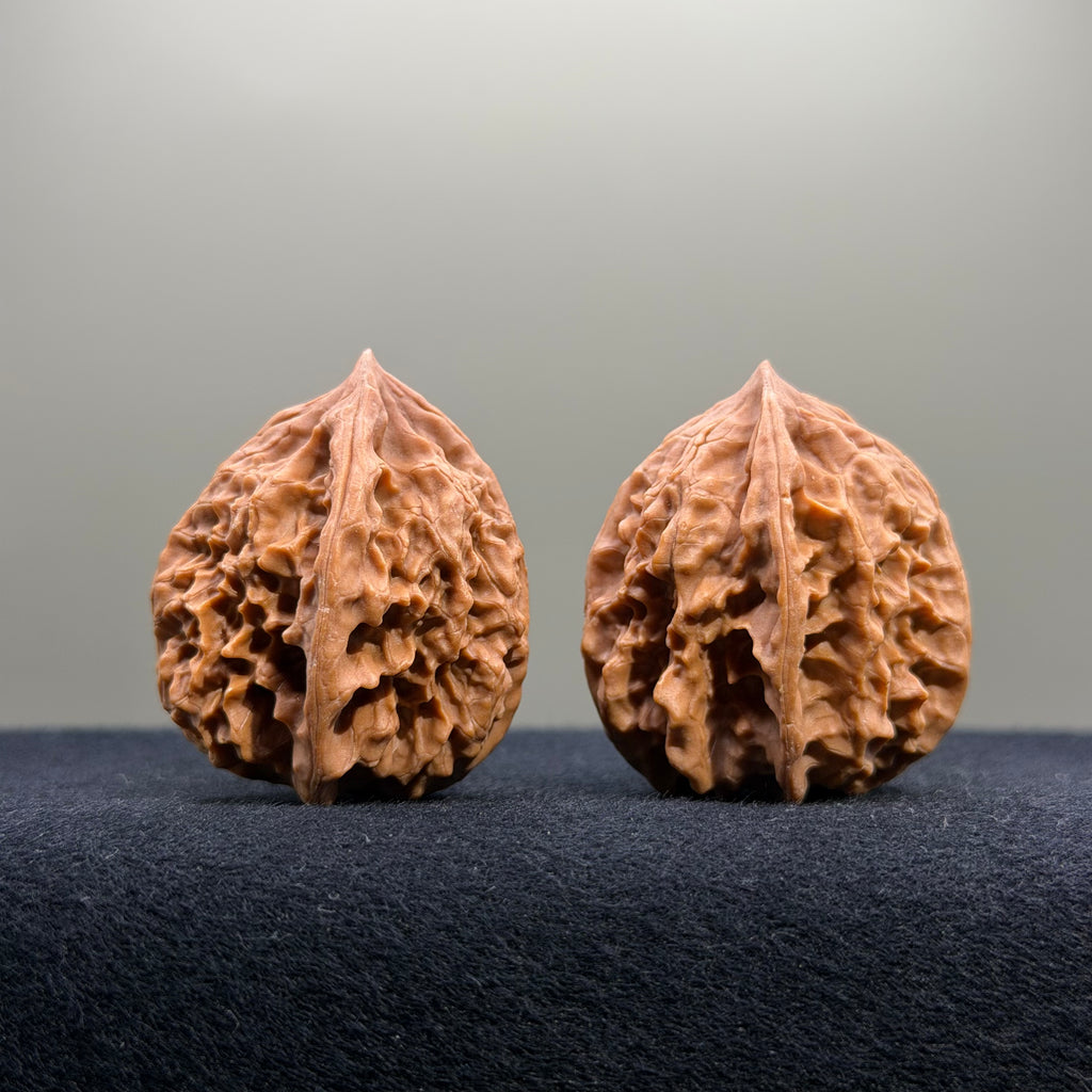 First Love Wenwan Walnut · 32mm · Natural · Entry Ritual
