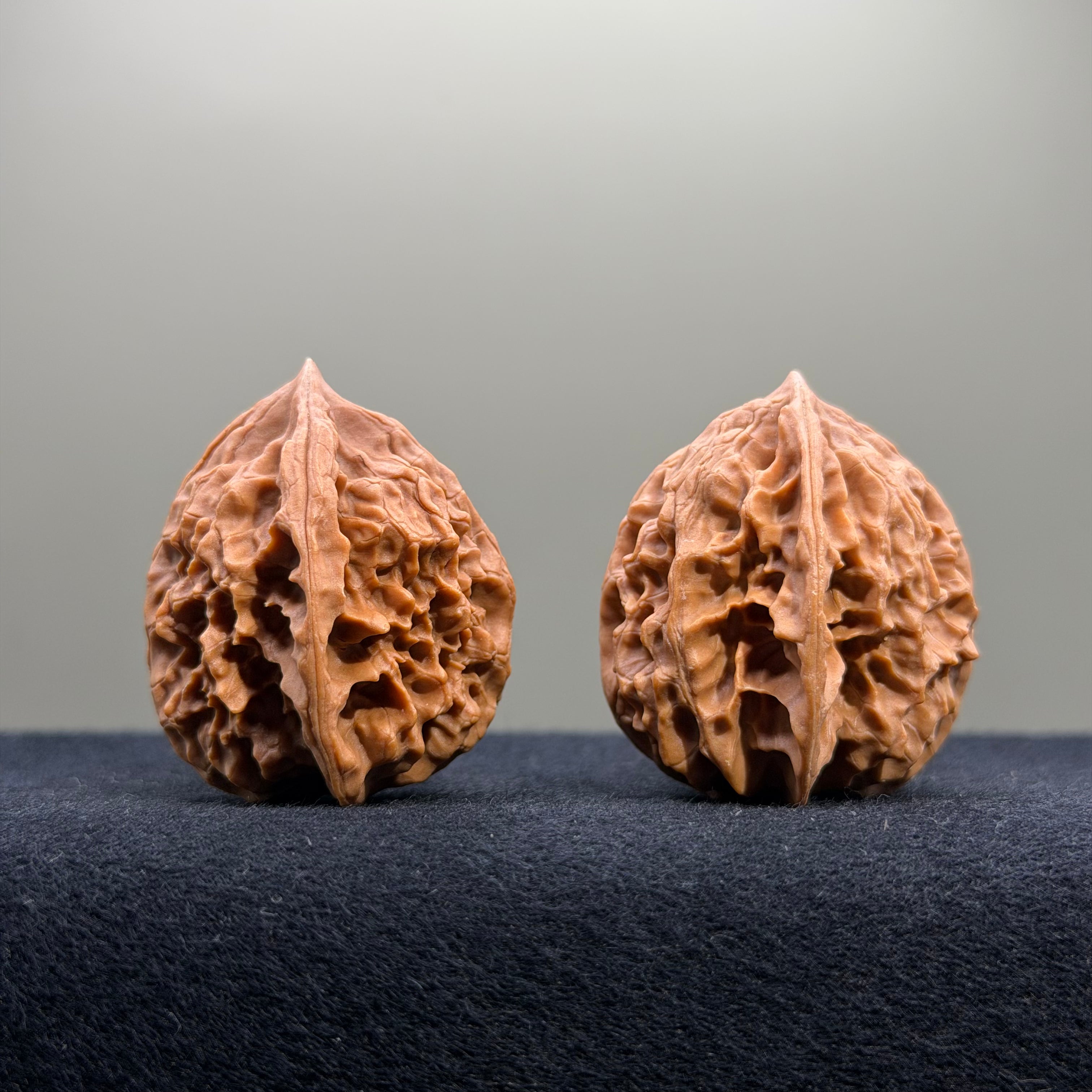 First Love Wenwan Walnut · 32mm · Natural · Entry Ritual