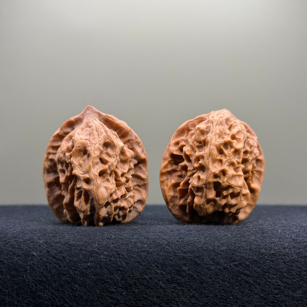 First Love Wenwan Walnut · 33mm · Natural · Entry Ritual