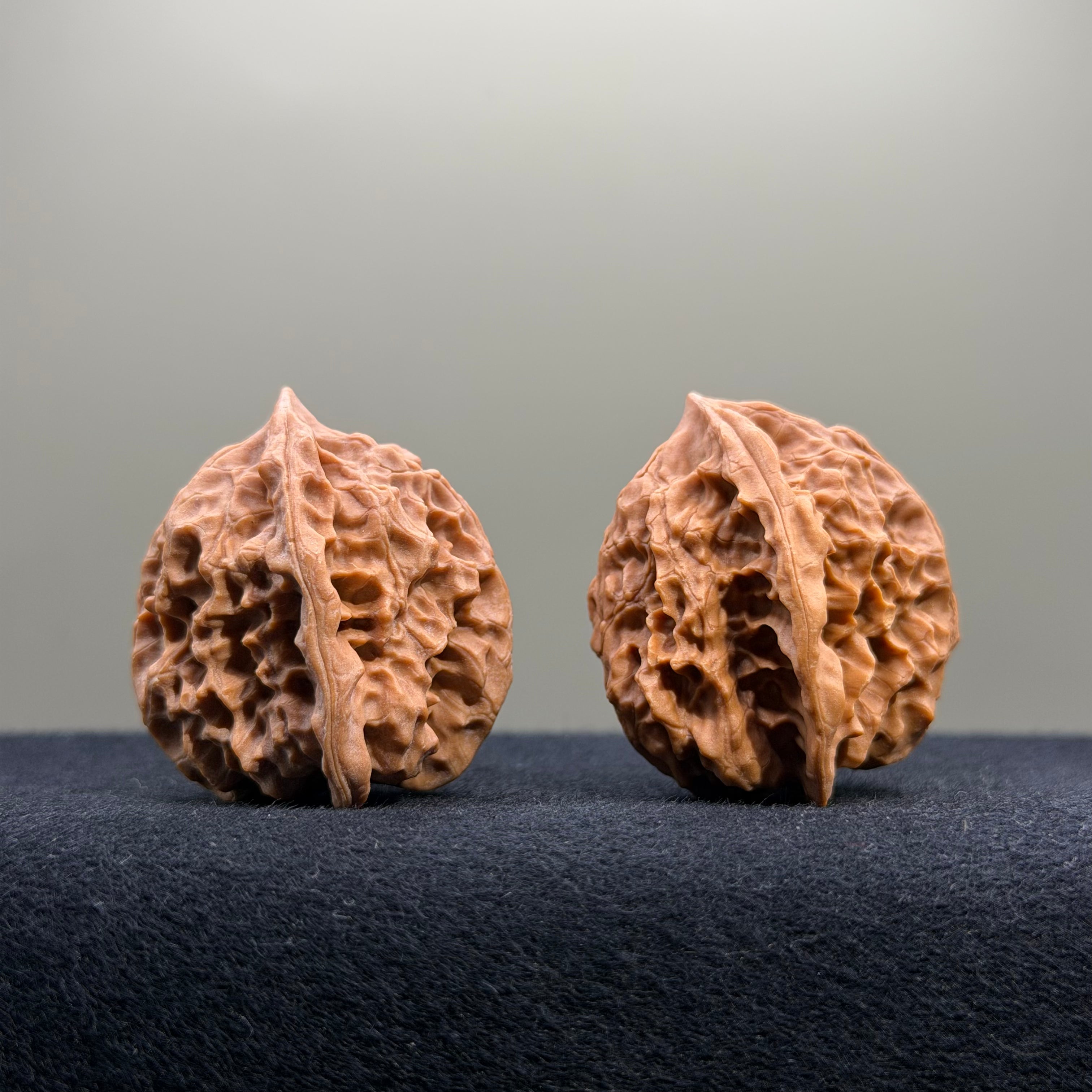 First Love Wenwan Walnut · 33mm · Natural · Entry Ritual