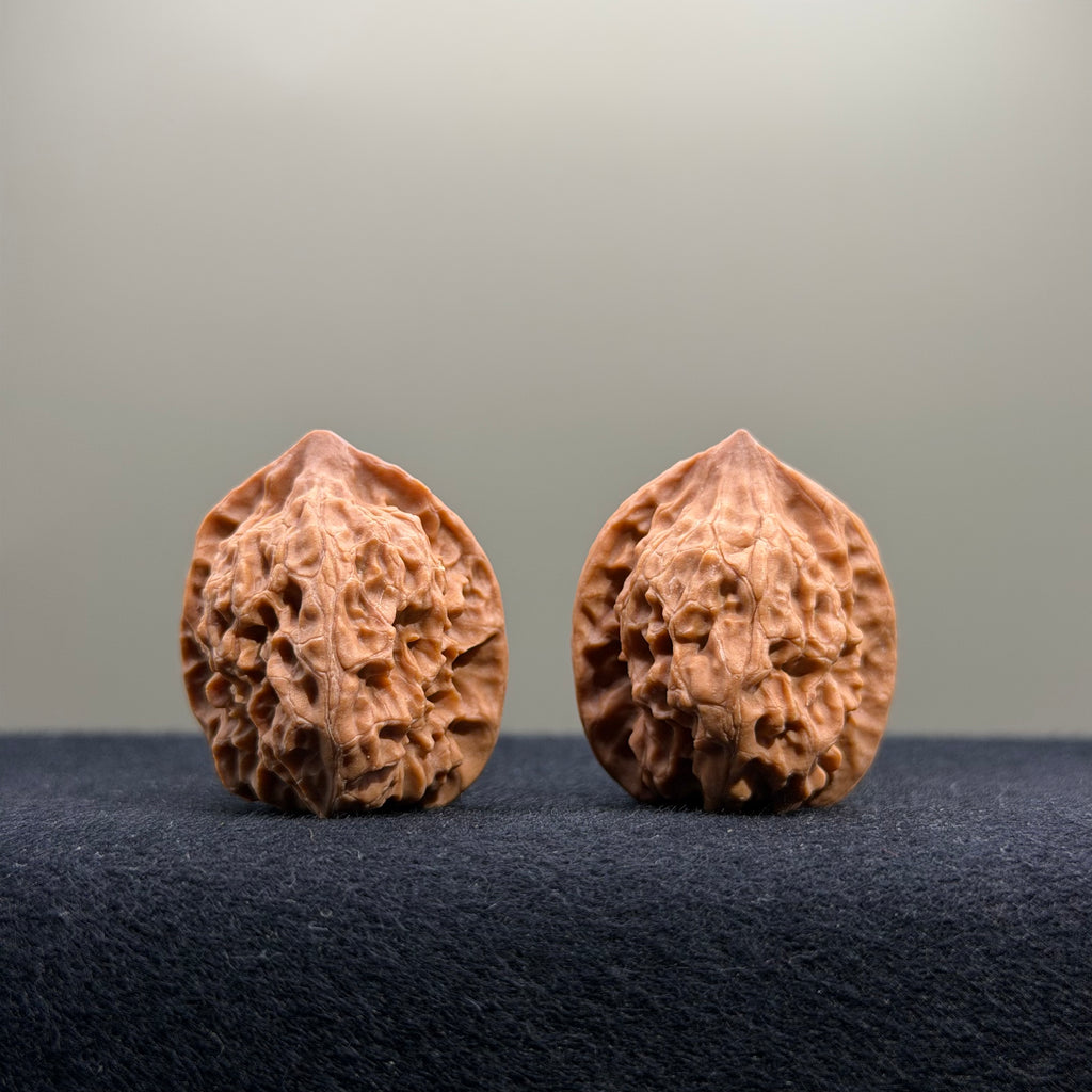 First Love Wenwan Walnut · 27mm · Natural · Entry Ritual