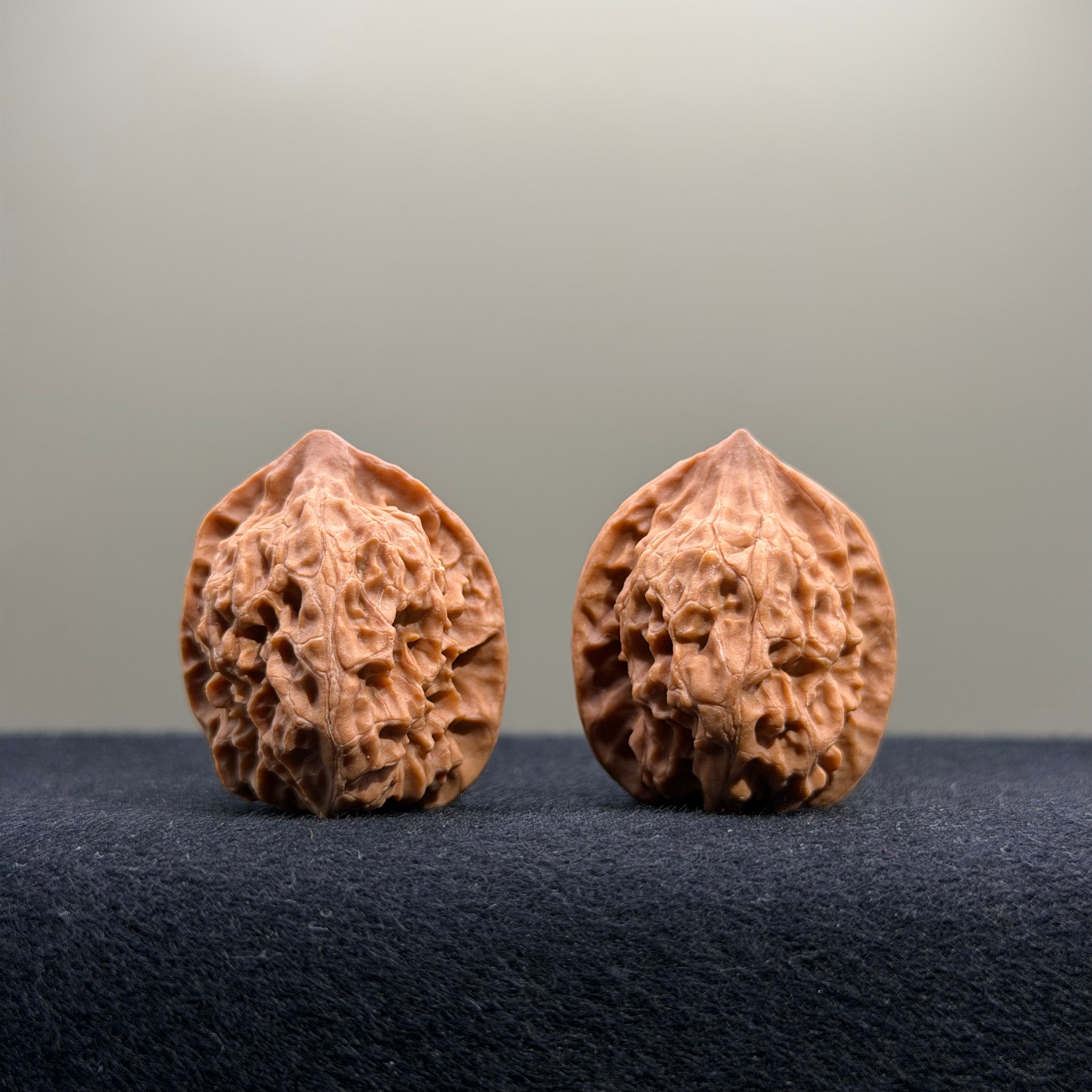 First Love Wenwan Walnut · 27mm · Natural · Entry Ritual