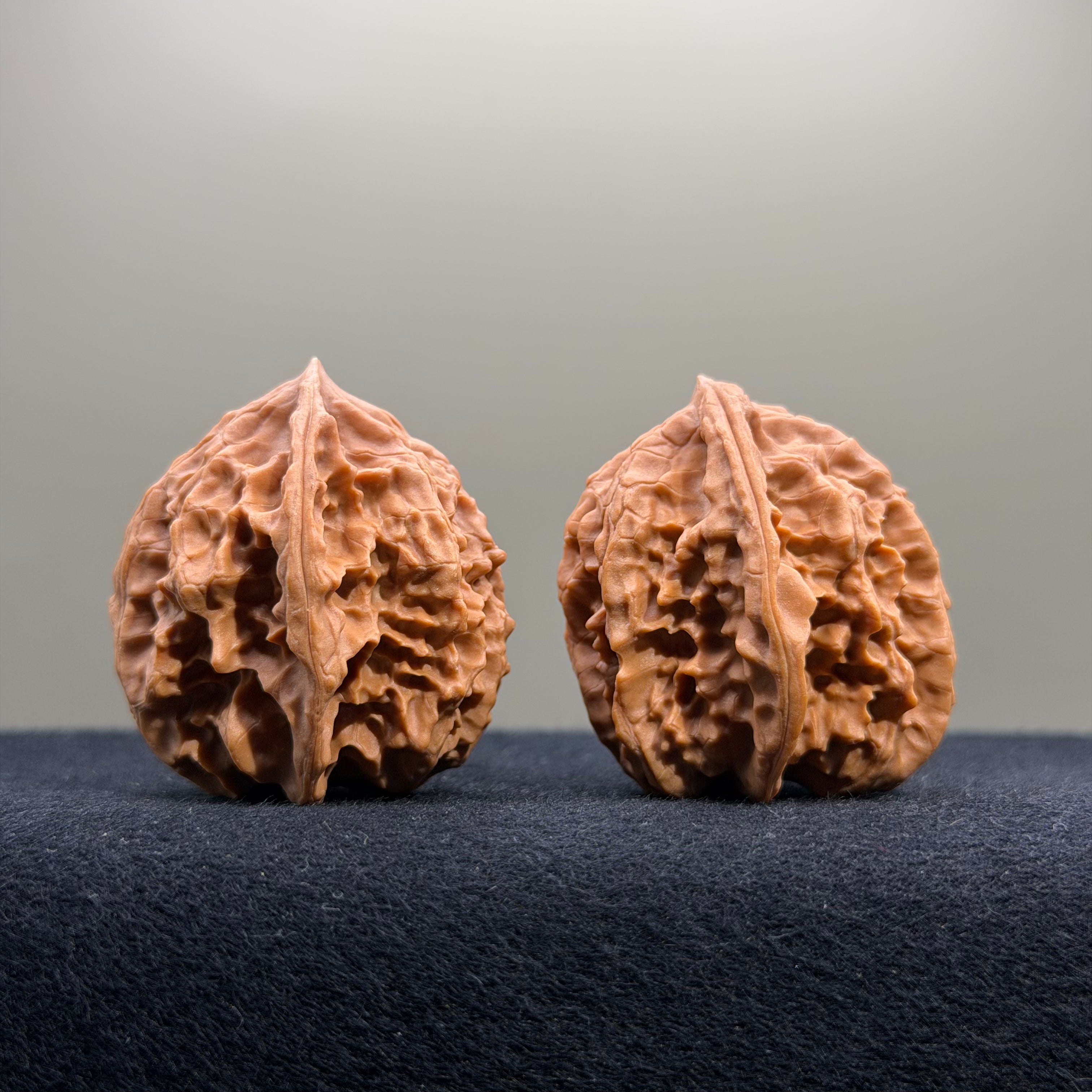 First Love Wenwan Walnut · 34mm · Natural · Entry Ritual