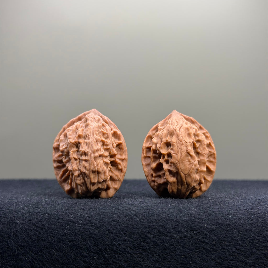 First Love Wenwan Walnut · 26mm · Natural · Entry Ritual