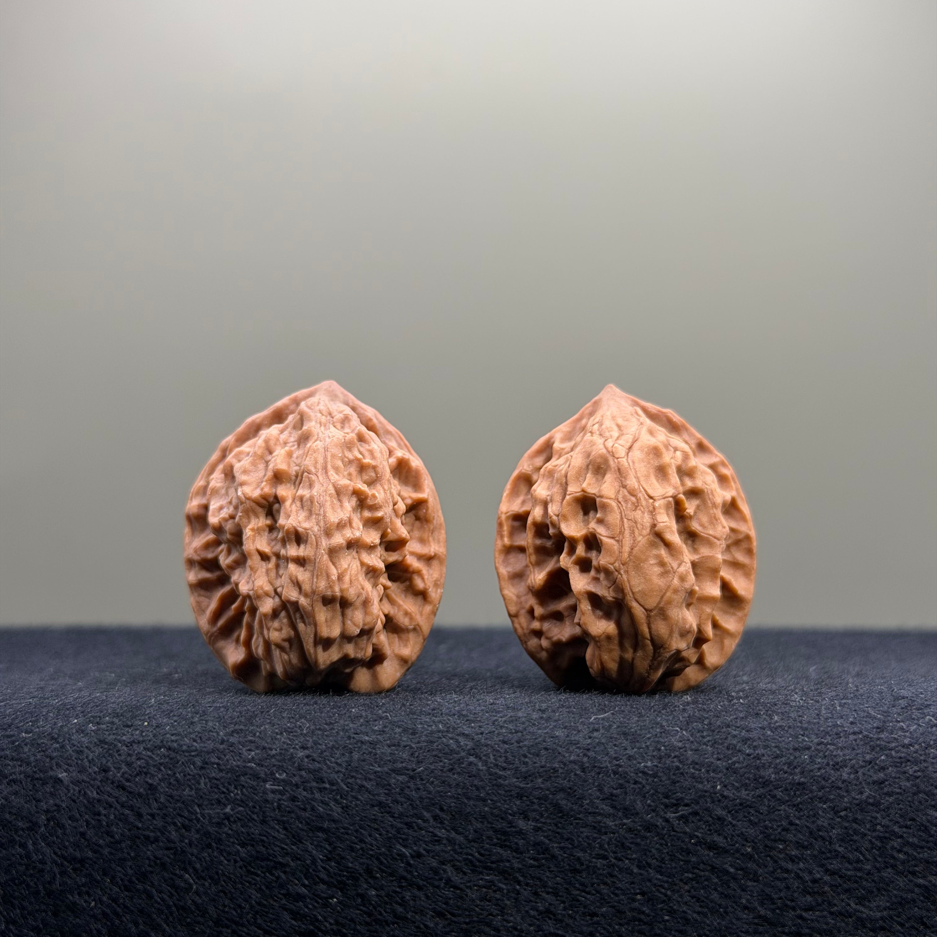 First Love Wenwan Walnut · 26mm · Natural · Entry Ritual