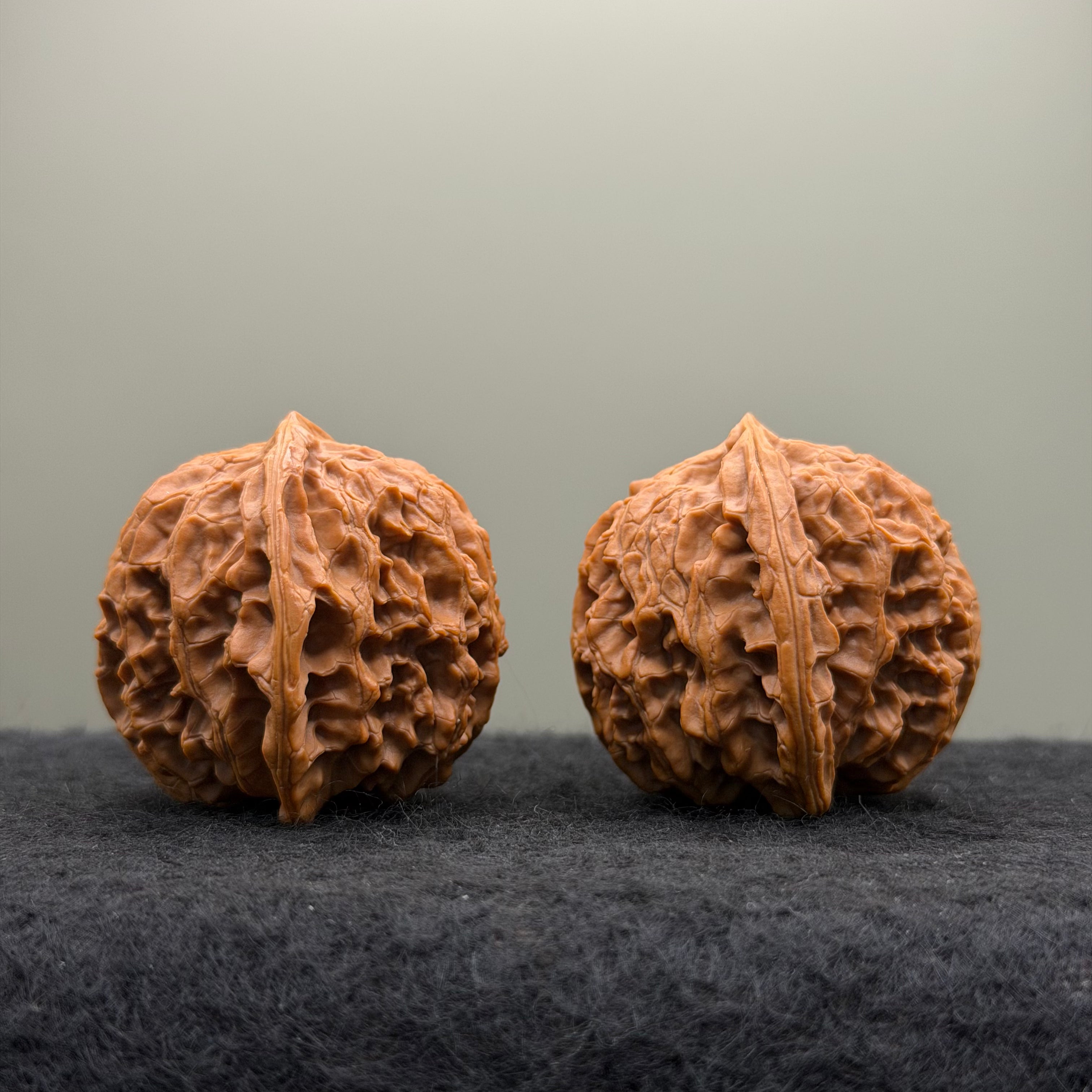 Apple Orchard Lion Head Wenwan Walnut