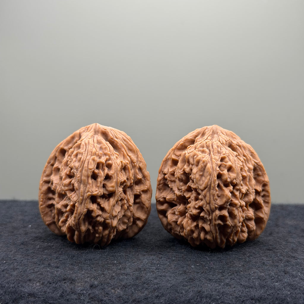 Nanjiang Ston Lion Head Wenwan Walnut