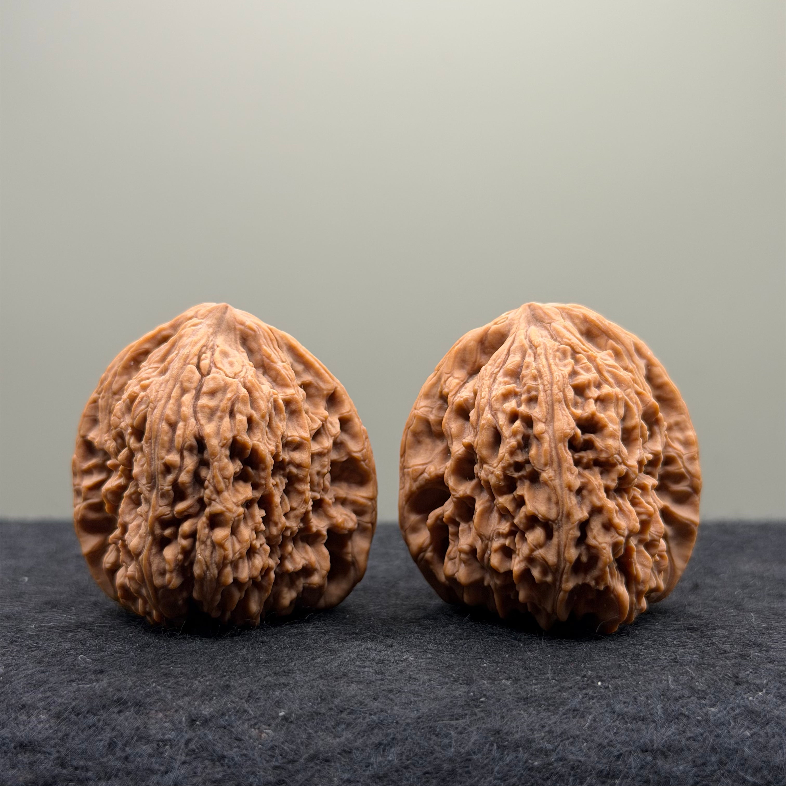 NanJiang Stone Lion Head Wenwan Walnut