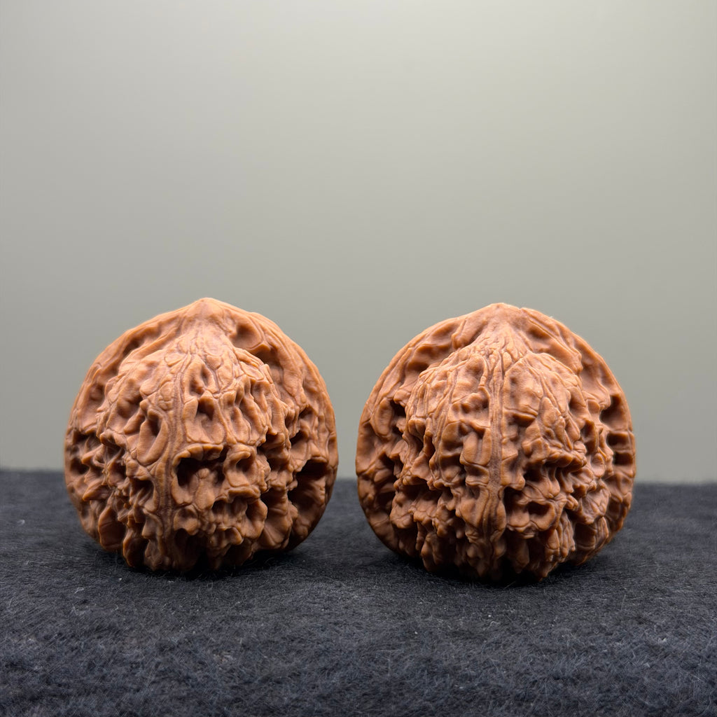 Nanjiang Stone Lion Head Wenwan Walnuts