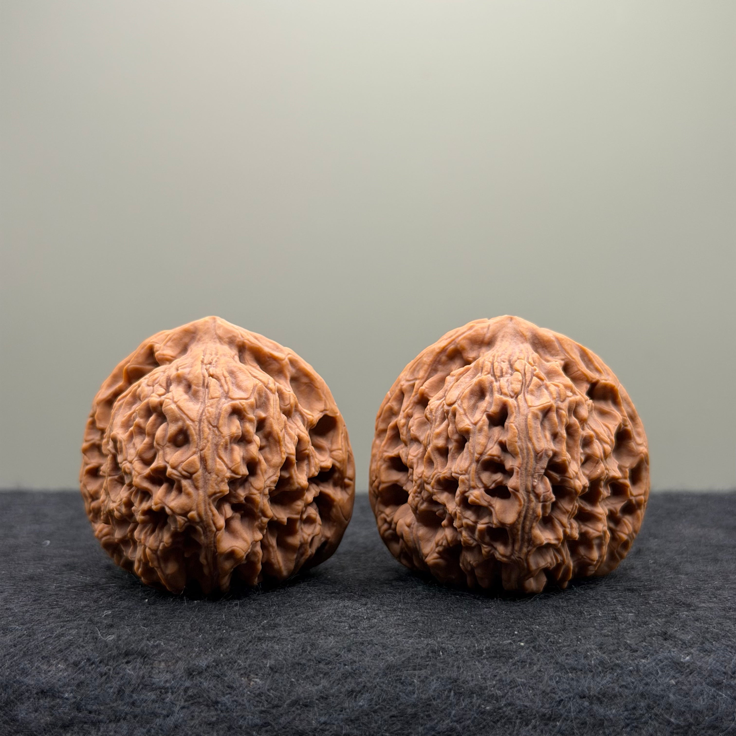 Nanjiang Stone Lion Head Wenwan Walnuts
