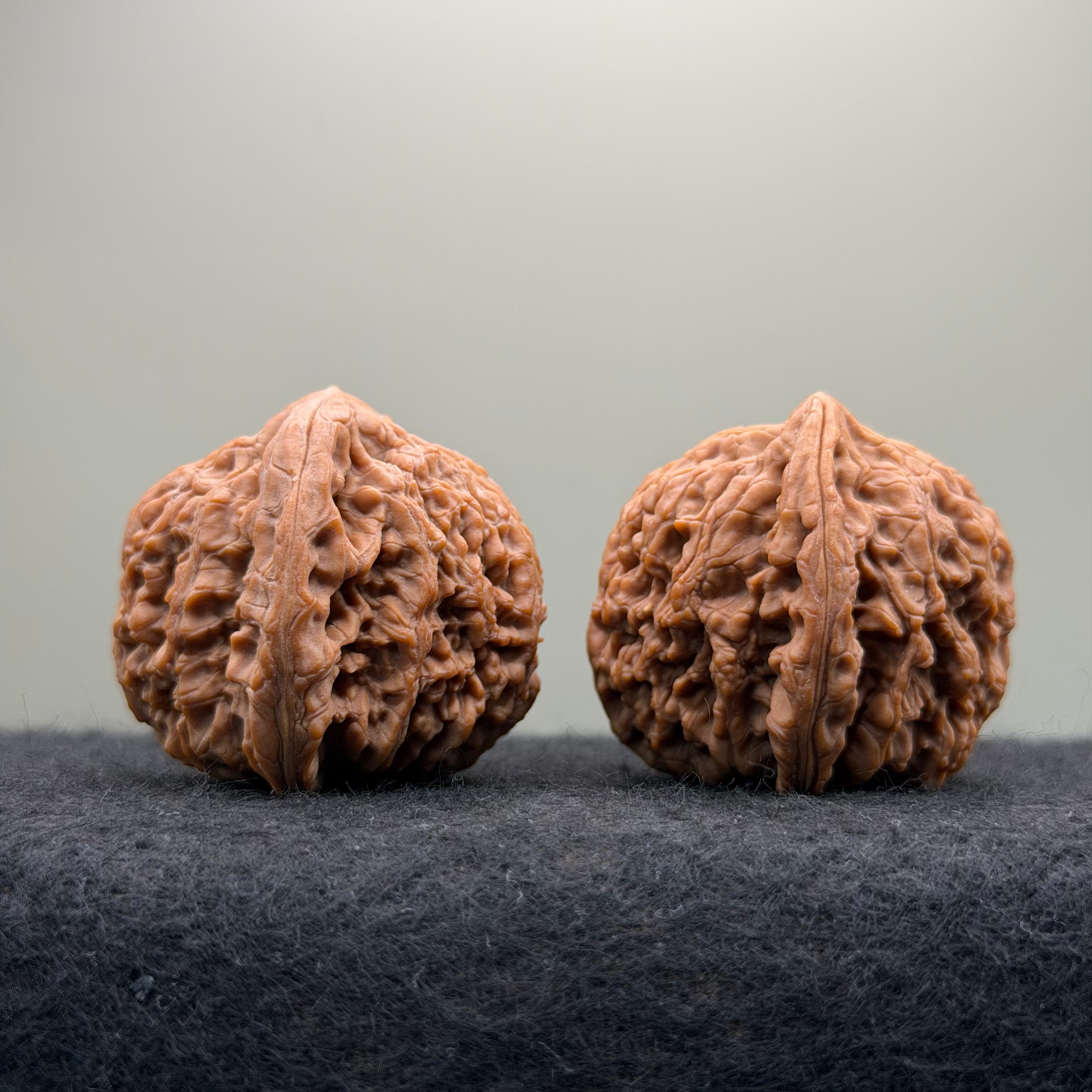 Nanjiang Stone Wenwan Walnut · 37mm · Natural · Premium Ritual