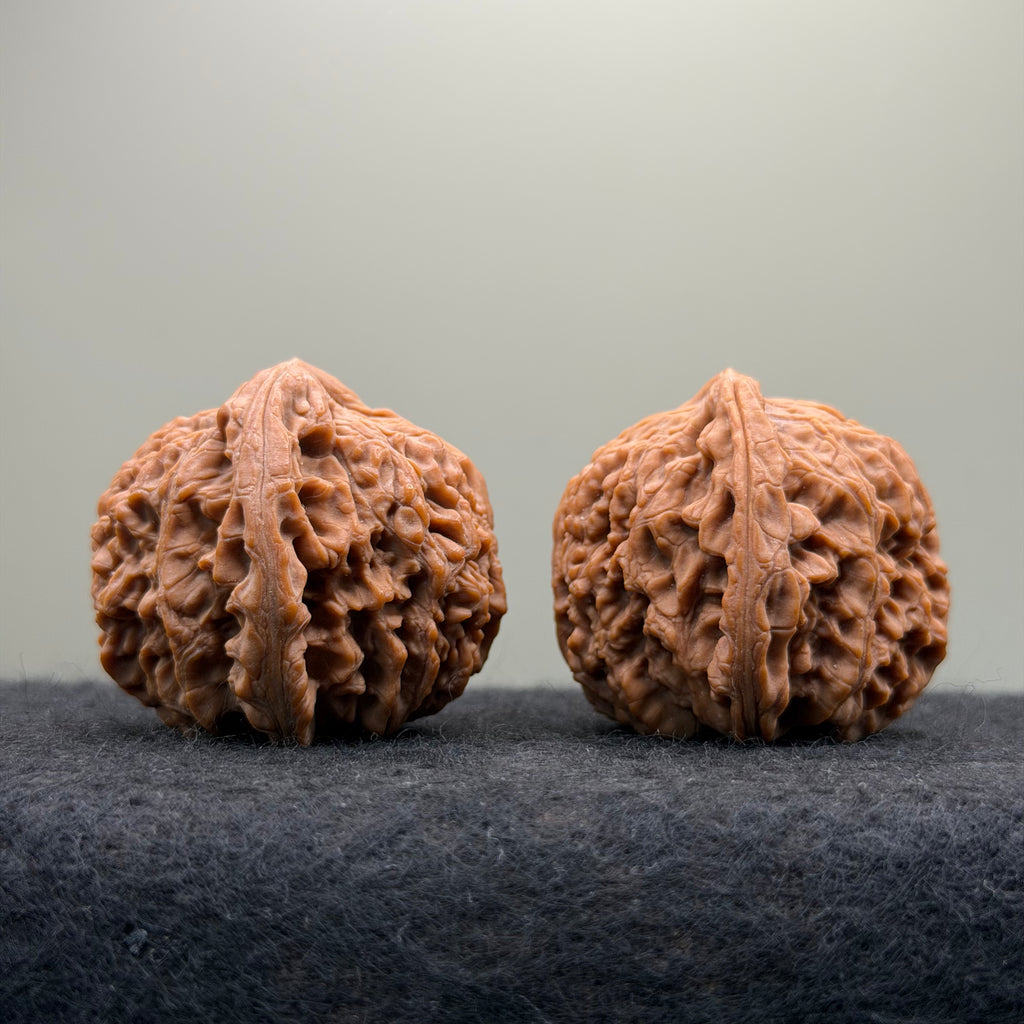 Nanjiang Stone Wenwan Walnut · 37mm · Natural · Premium Ritual