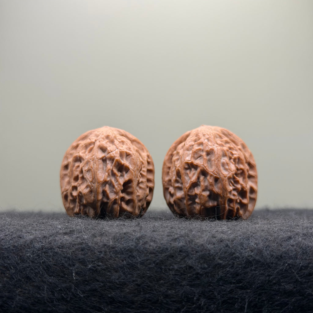 Dragon Pearl Wenwan Walnut  · 31mm · Natural · Select Ritual