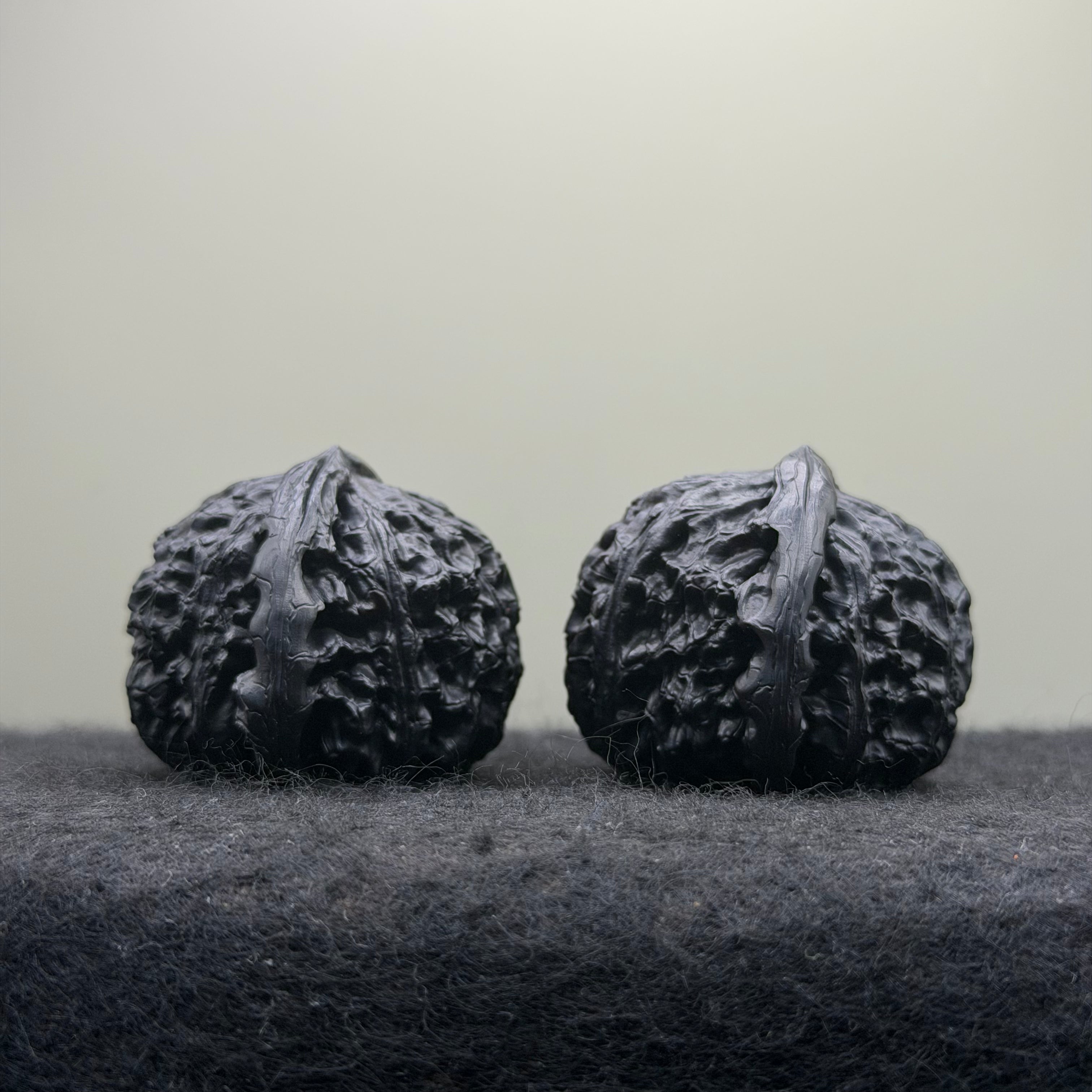 Ground Buried White Lion Wenwan Walnut · 38mm · Select Ritual