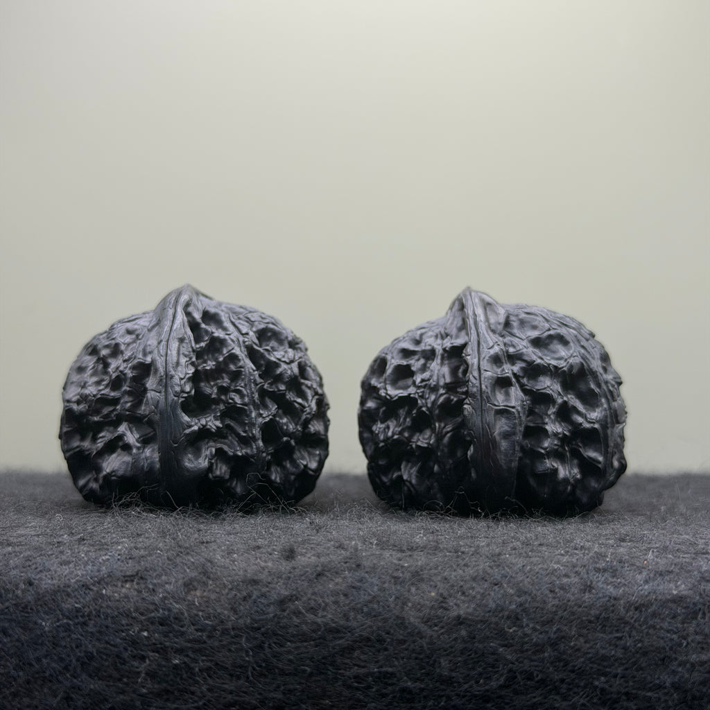 Ground Buried White Lion Wenwan Walnut · 38mm · Select Ritual