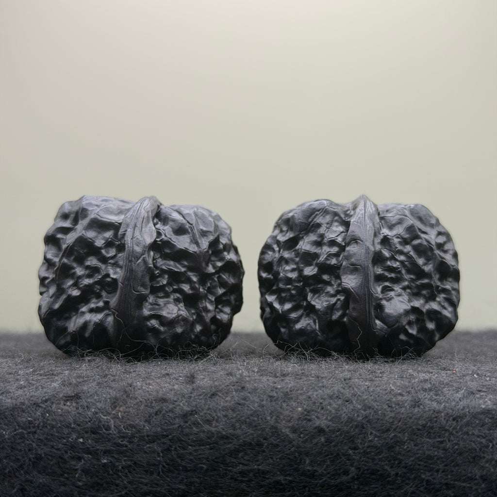 Ground Buried Toad Head Wenwan Walnut · 35mm · Select Ritual
