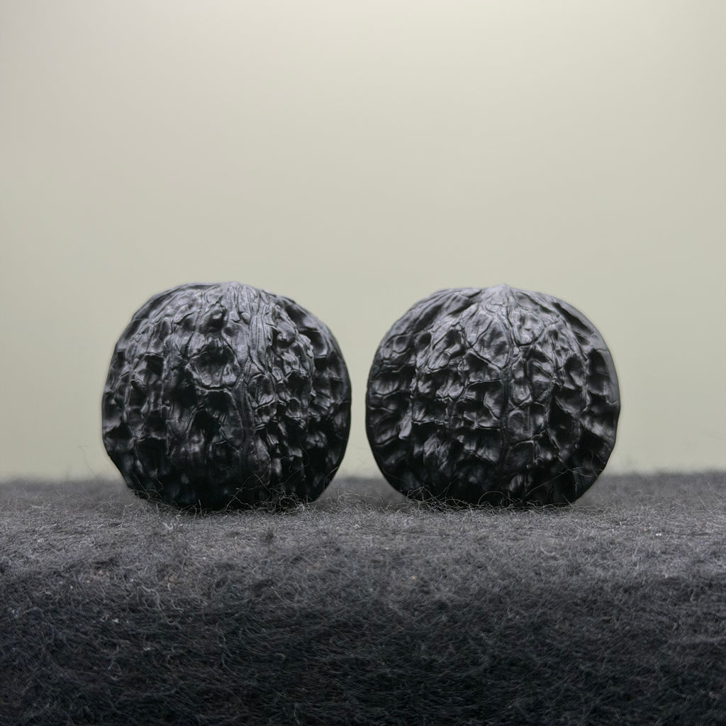 Ground Buried Millstone Wenwan Walnut · 35mm · Entry Ritual