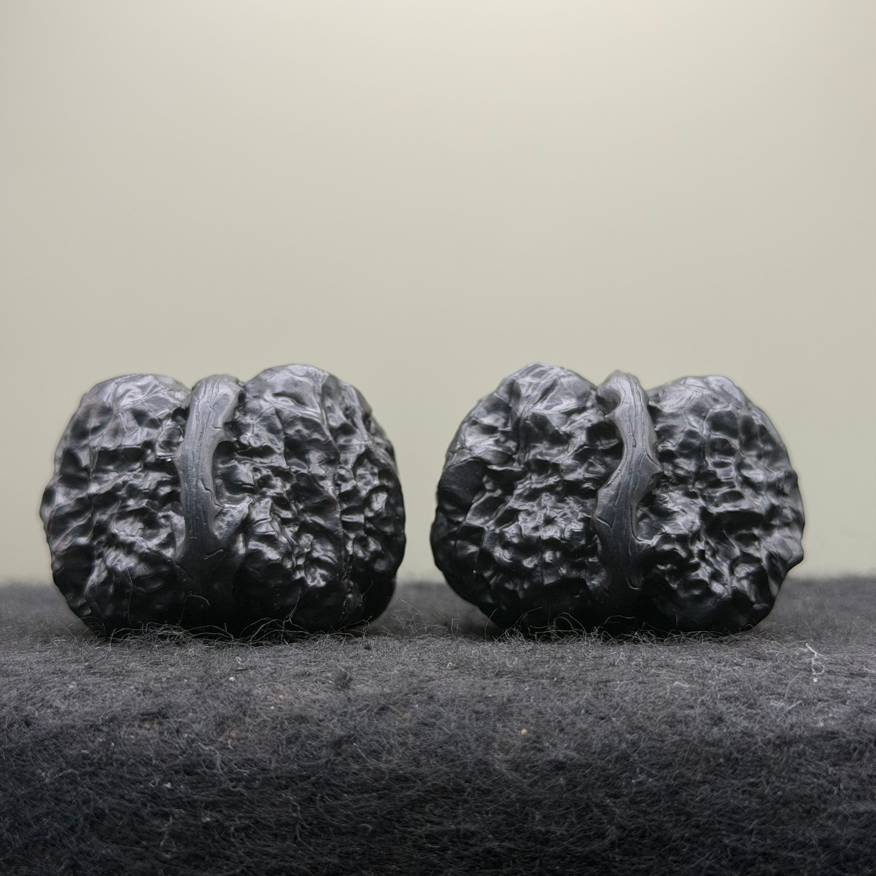 Ground Buried Toad Head Wenwan Walnut · 36mm · Entry Ritual