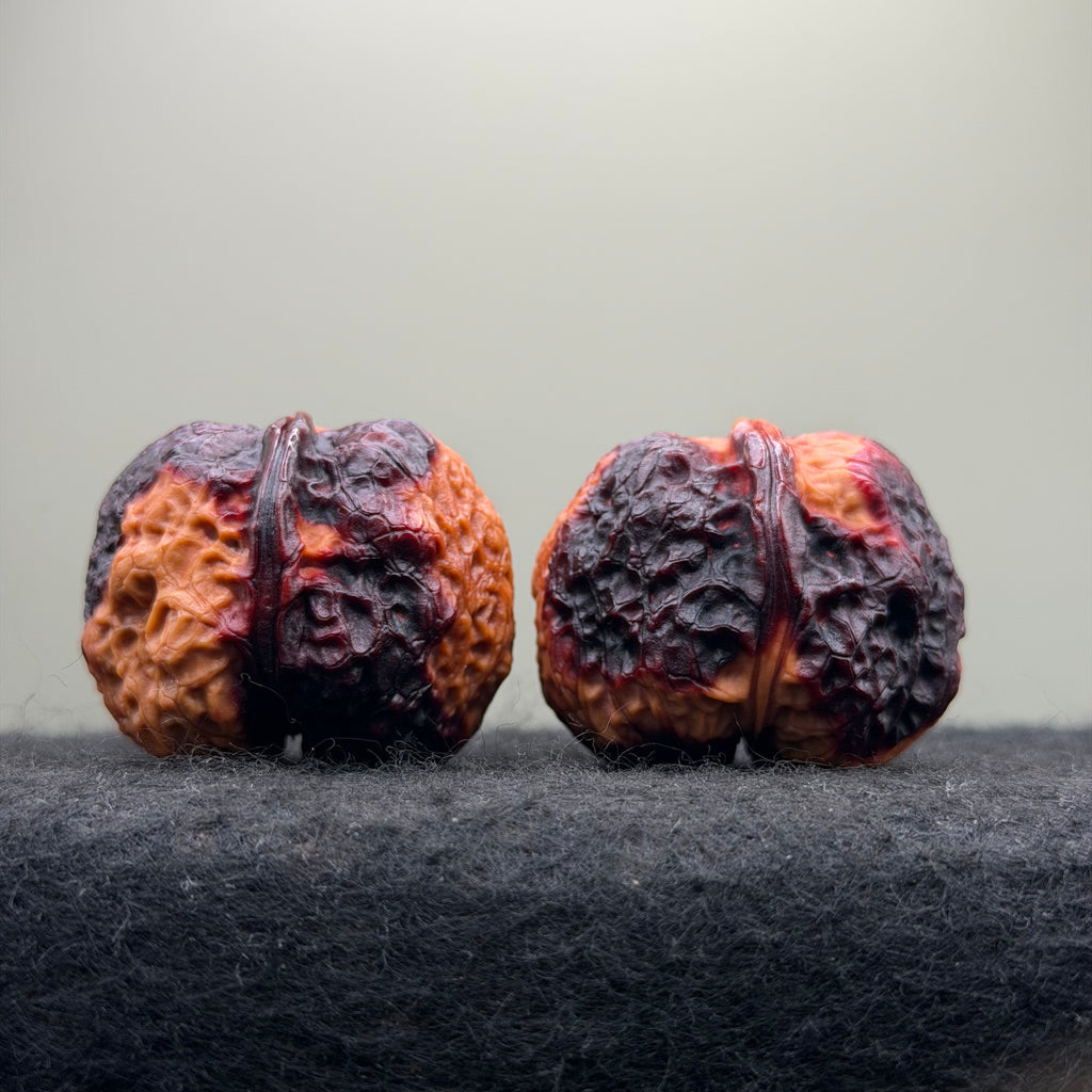 Rainbow Cliff Toad Head Wenwan Walnut · 41mm · Select Ritual