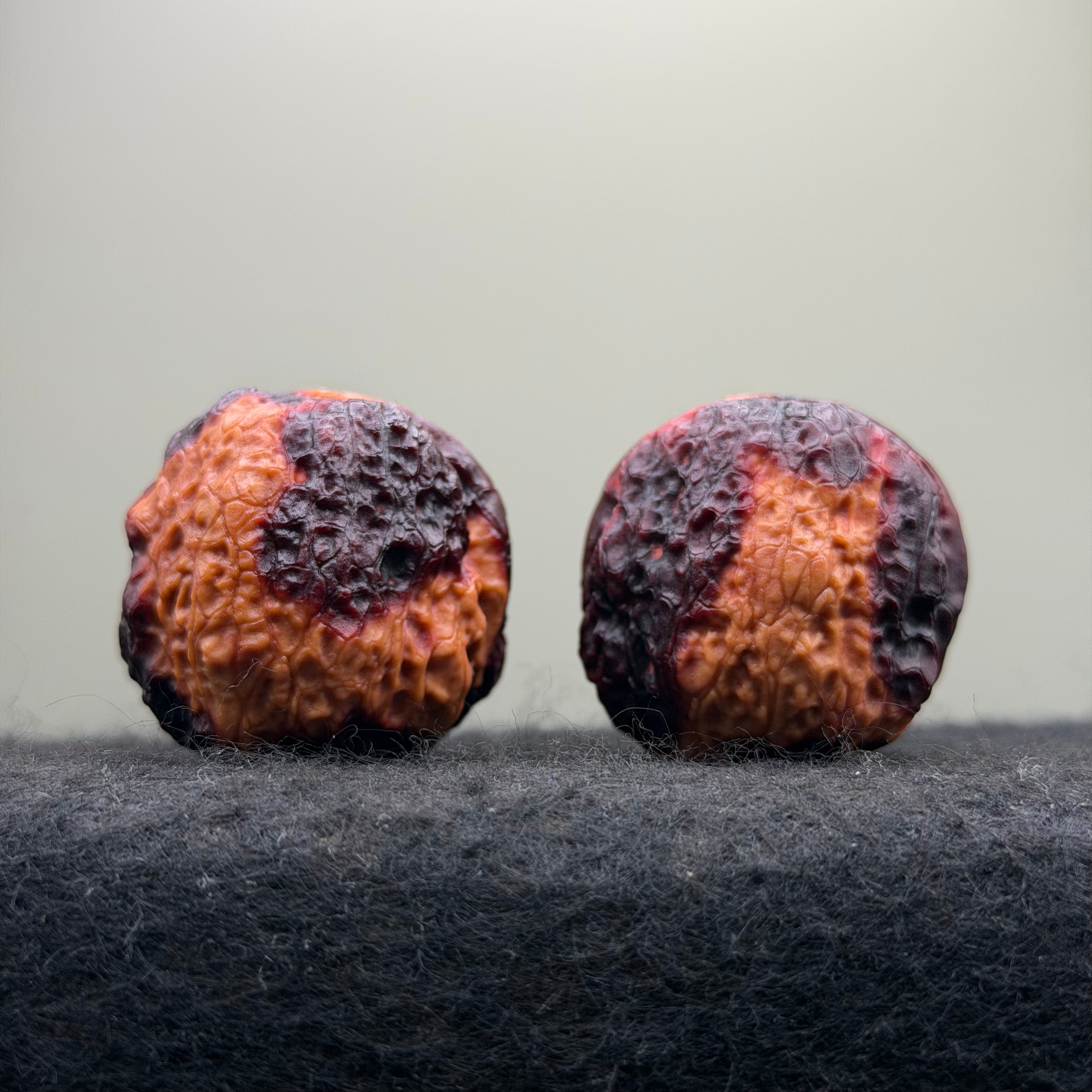 Rainbow Cliff Toad Head Wenwan Walnut · 41mm · Select Ritual