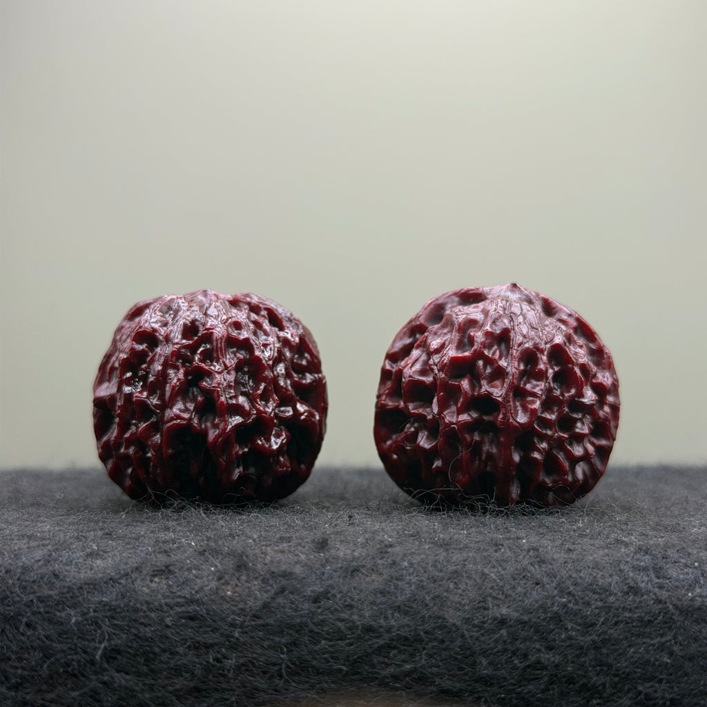 Wine-Red Longan Wenwan Walnut · 34mm · Select Ritual