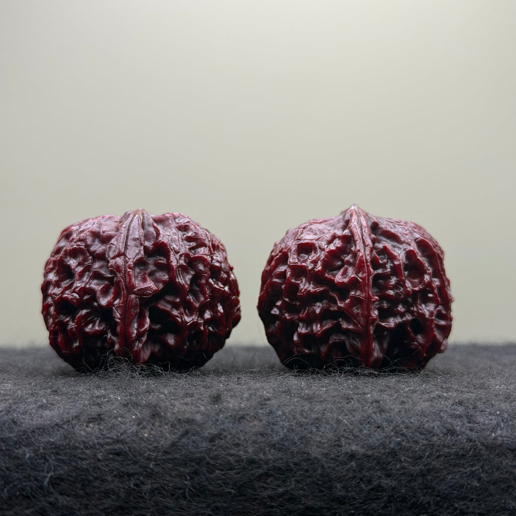 Wine-Red Longan Wenwan Walnut · 34mm · Select Ritual