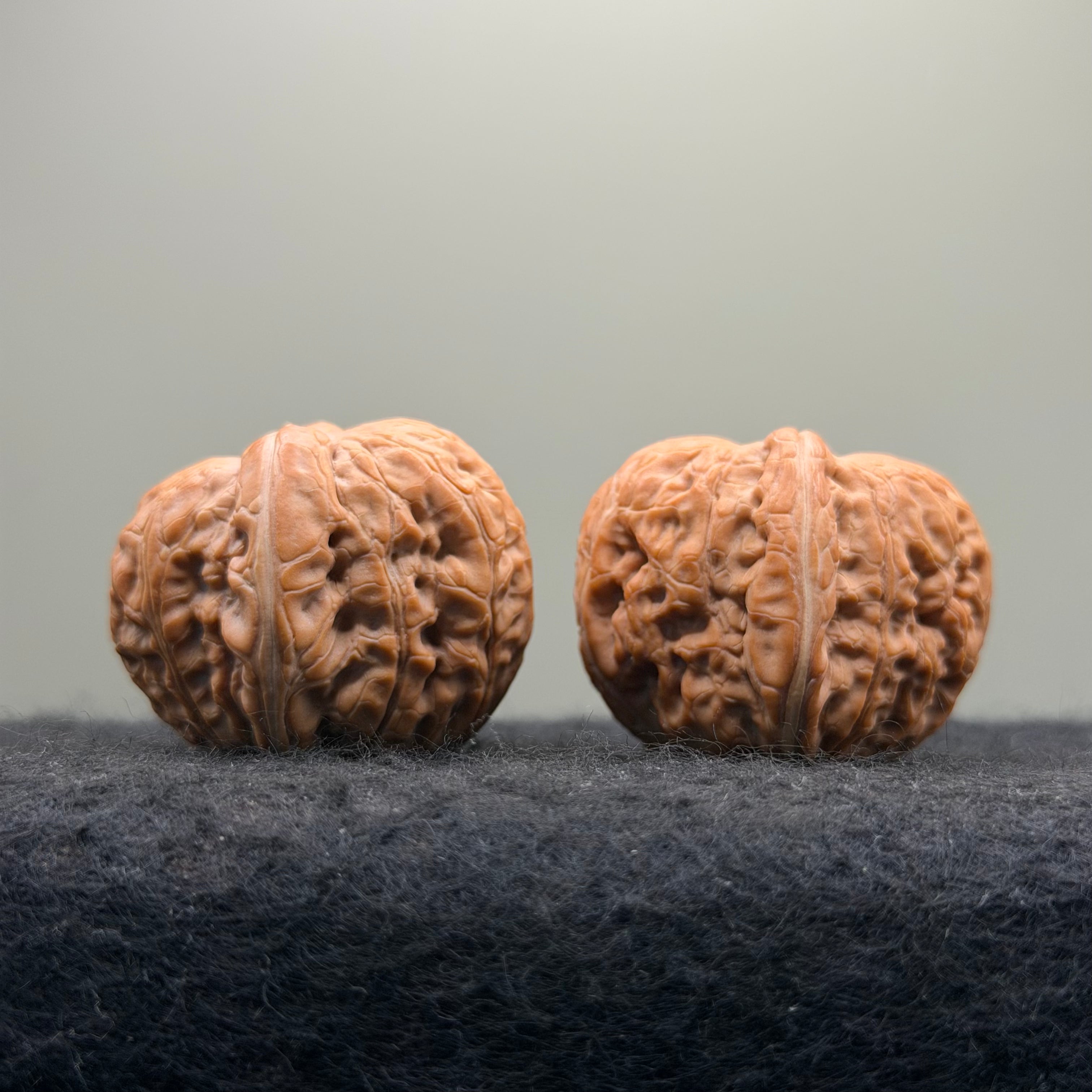 Ingot Wenwan Walnut · 37mm · Natural · Select Ritual