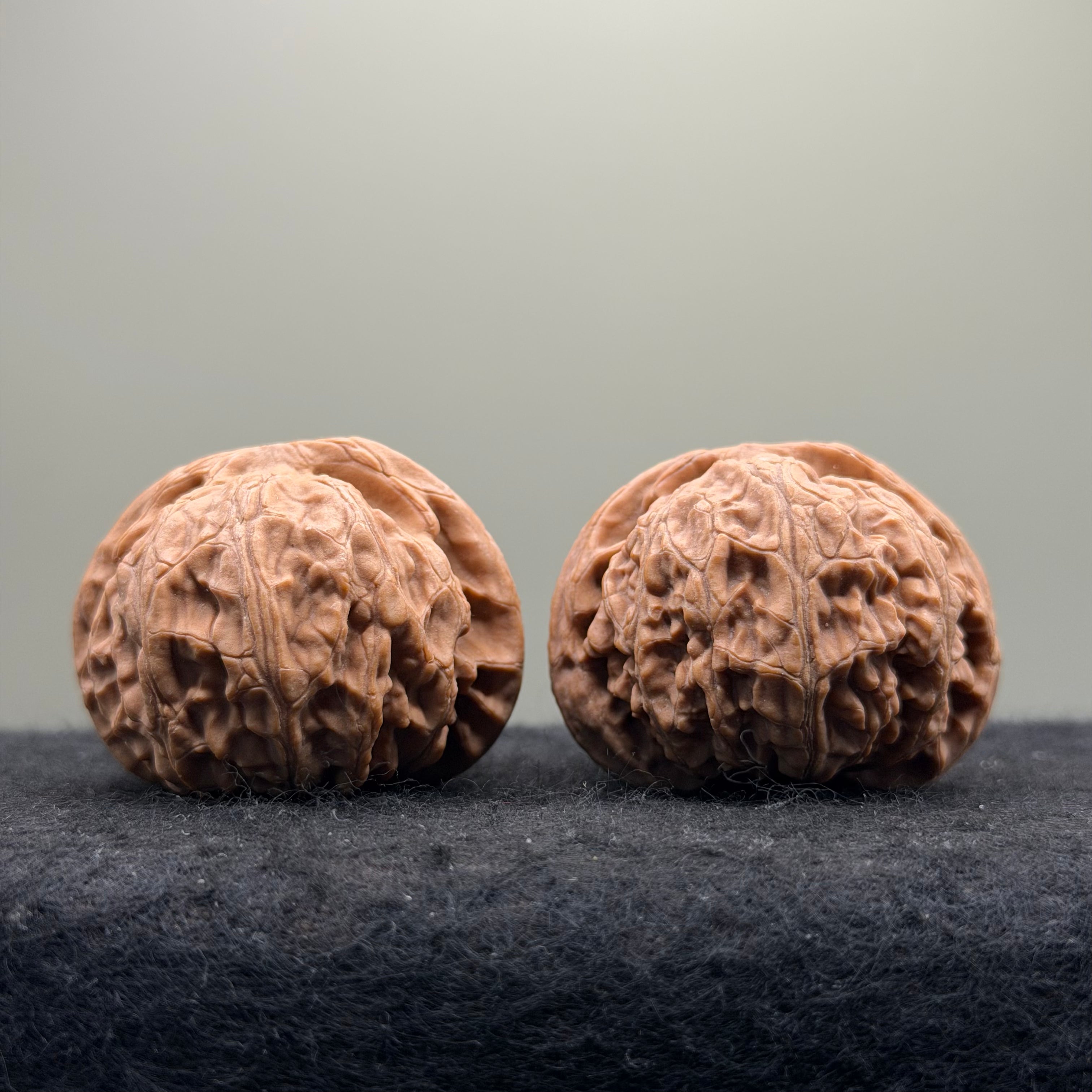 Palace Lantern Wenwan Walnut · 42mm · Natural · Select Ritual