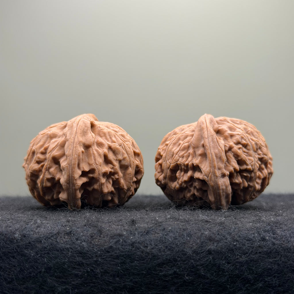 Palace Lantern Wenwan Walnut · 42mm · Natural · Select Ritual