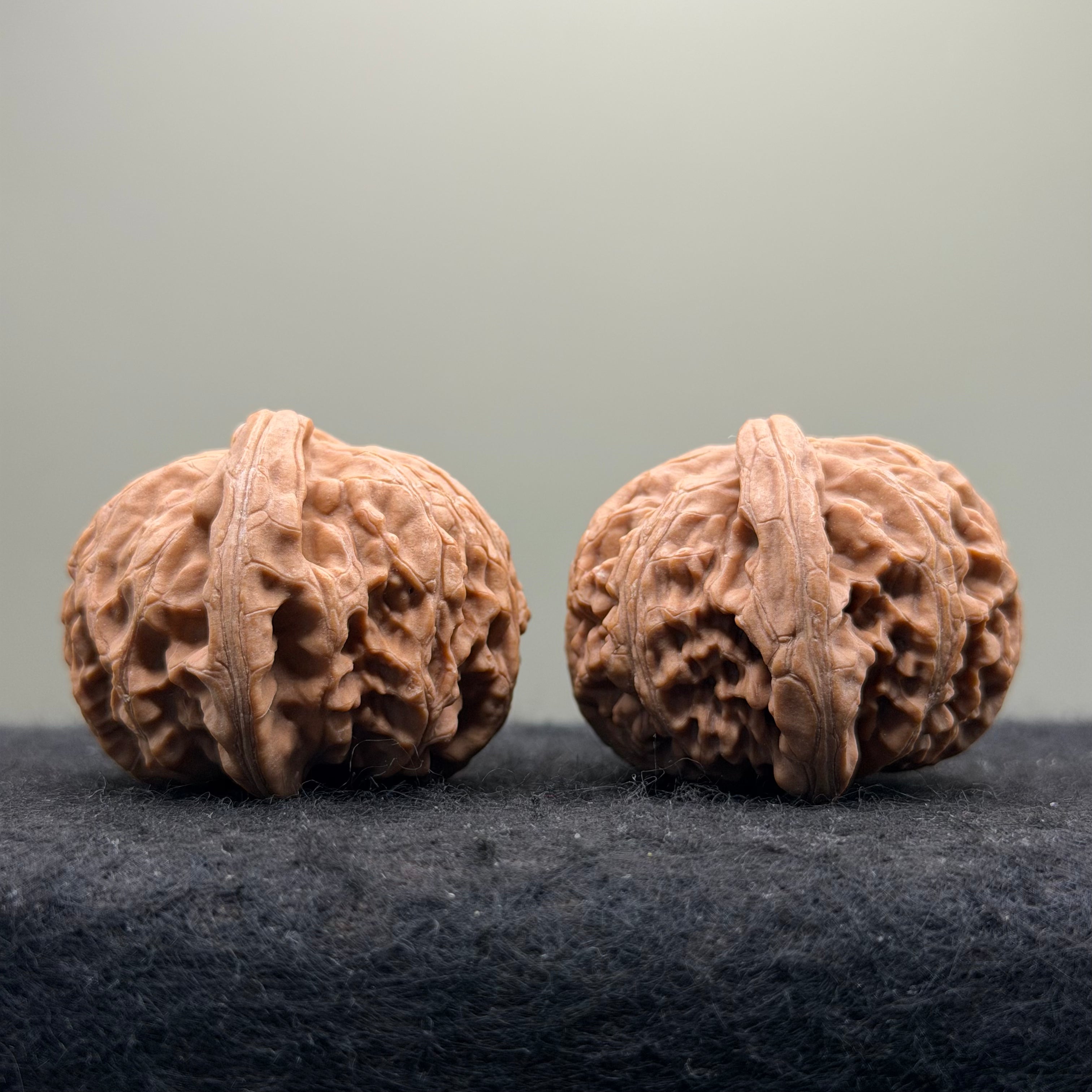 Palace Lantern Wenwan Walnut · 42mm · Natural · Select Ritual