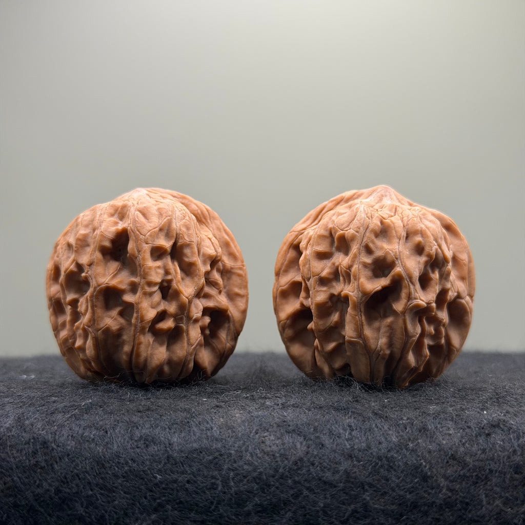 Plantain Fan Wenwan Walnut · 38mm · Natural · Select Ritual