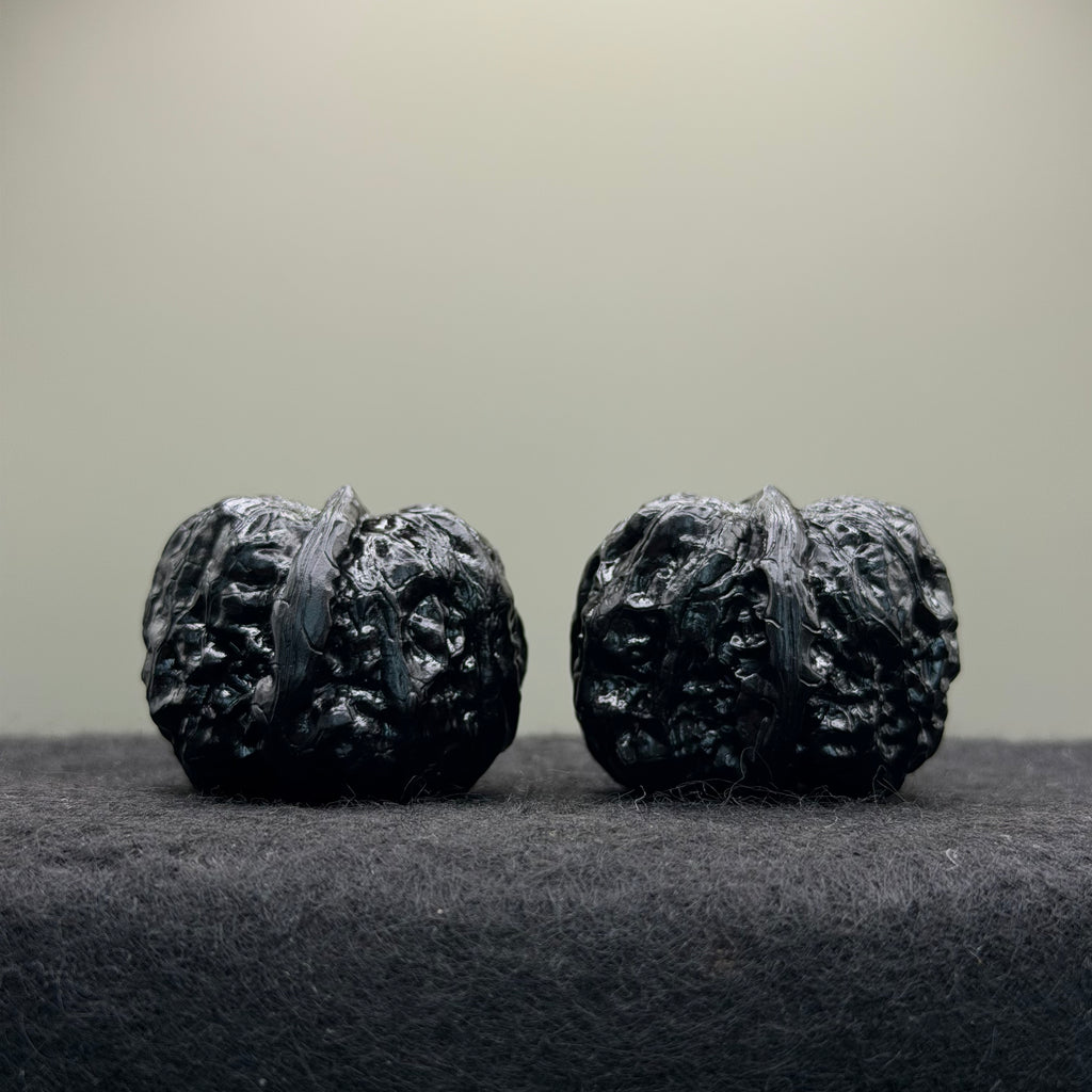 Ground Buried Cat's Eye Toad Head Wenwan Walnut · 33mm · Select Ritual