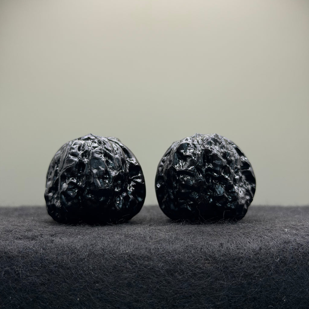 Ground Buried Cat's Eye Toad Head Wenwan Walnut · 33mm · Select Ritual