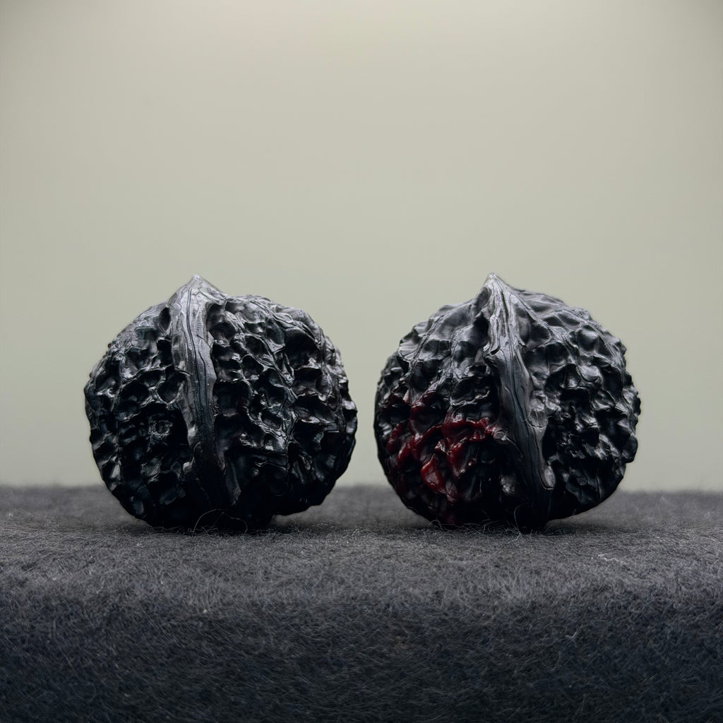 Ground Buried Palace Lantern Wenwan Walnut · 39mm · Select Ritual