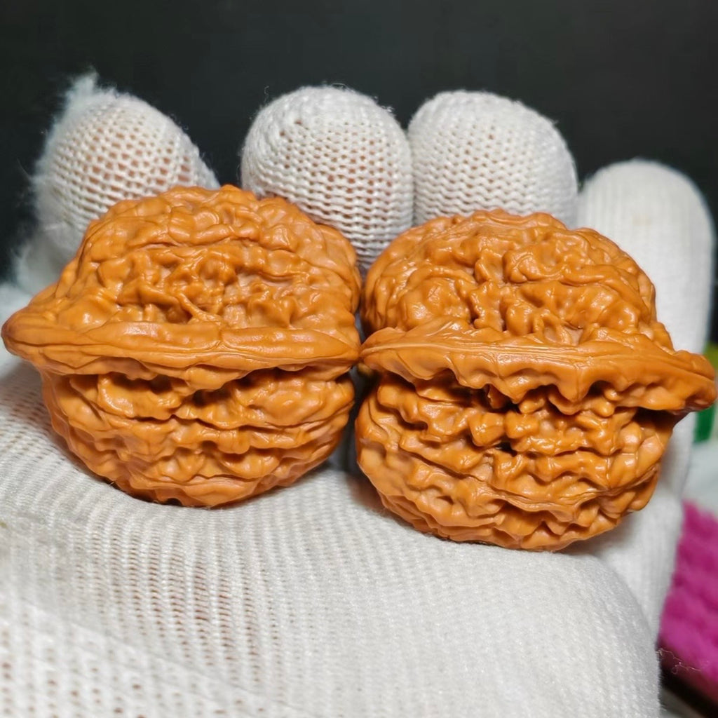 Lotus Tiger Head Wenwan Walnut · 37mm · Natural · Sourcing Pick