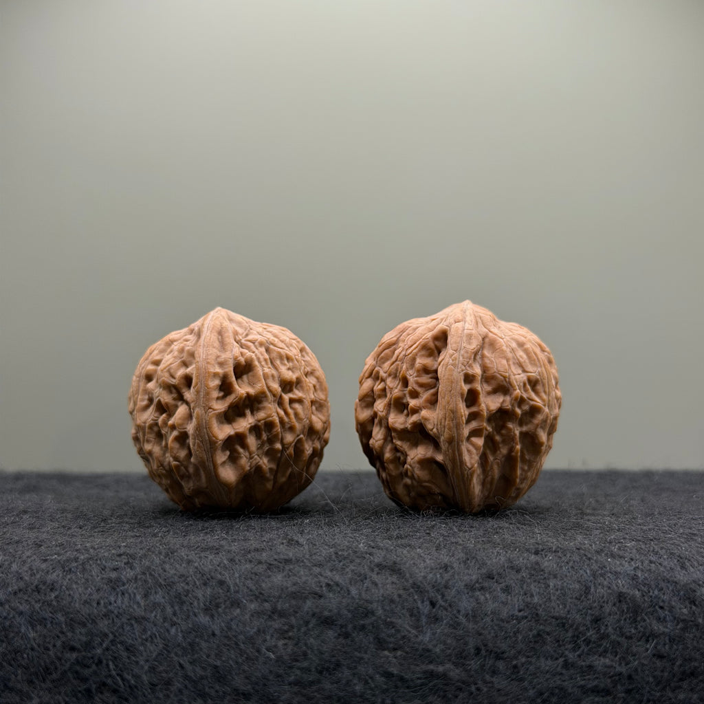 Mini Iron Hammer Wenwan Walnut · 33mm · Natural · Entry Ritual