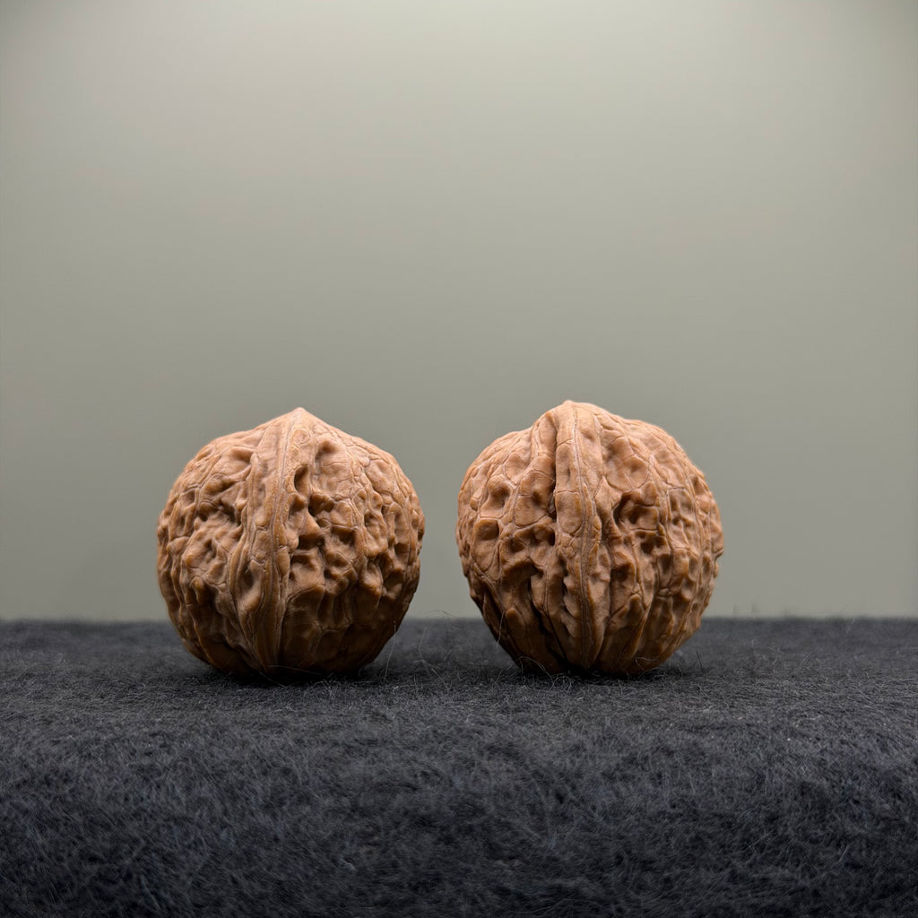 Mini Iron Hammer Wenwan Walnut · 33mm · Natural · Entry Ritual