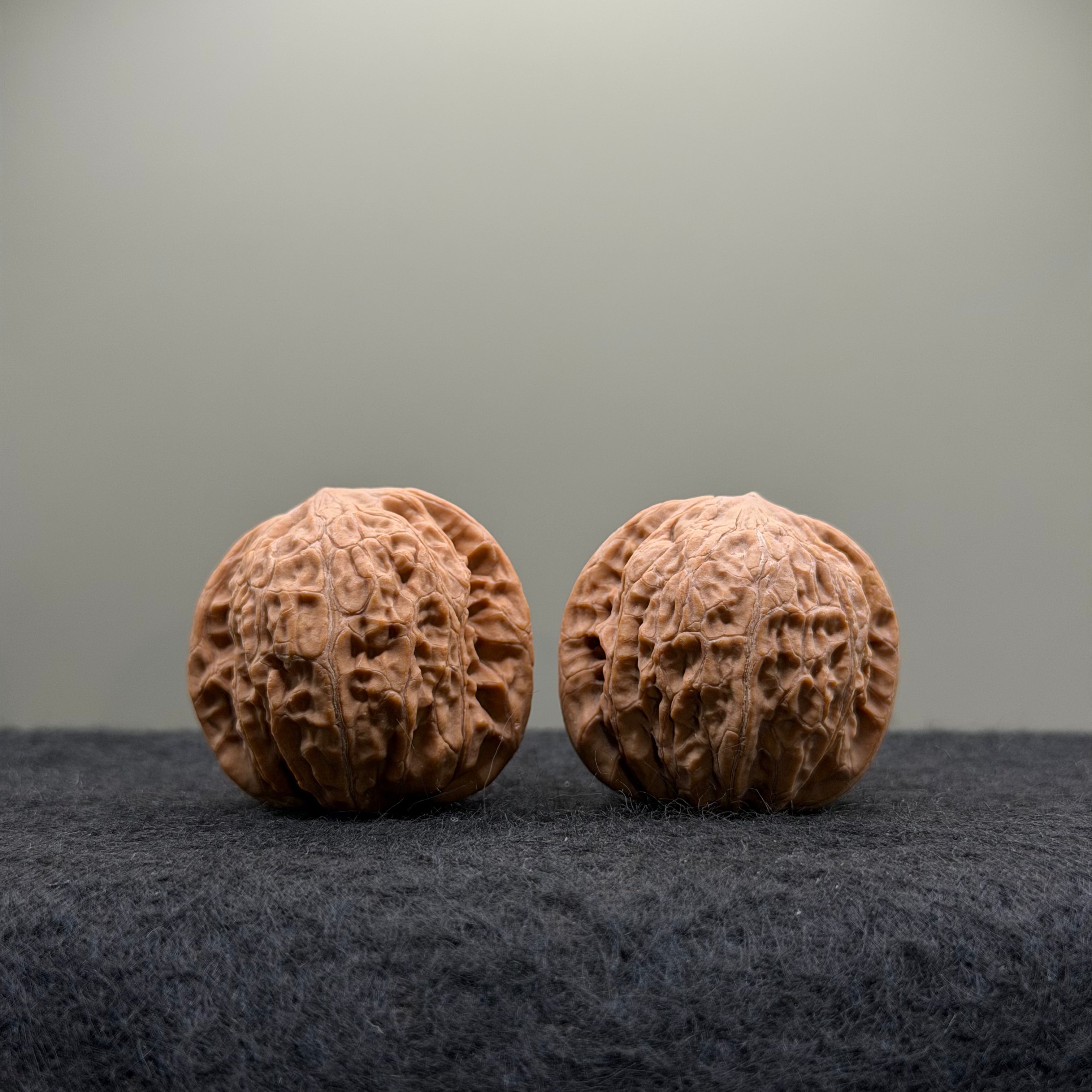 Mini Iron Hammer Wenwan Walnut · 34mm · Natural · Entry Ritual