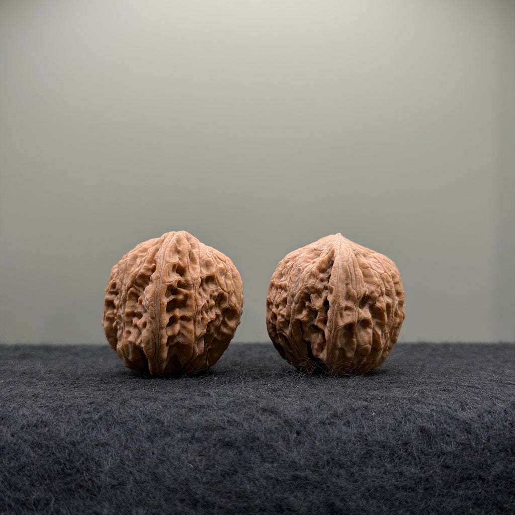 Mini Iron Hammer Wenwan Walnut · 34mm · Natural · Entry Ritual