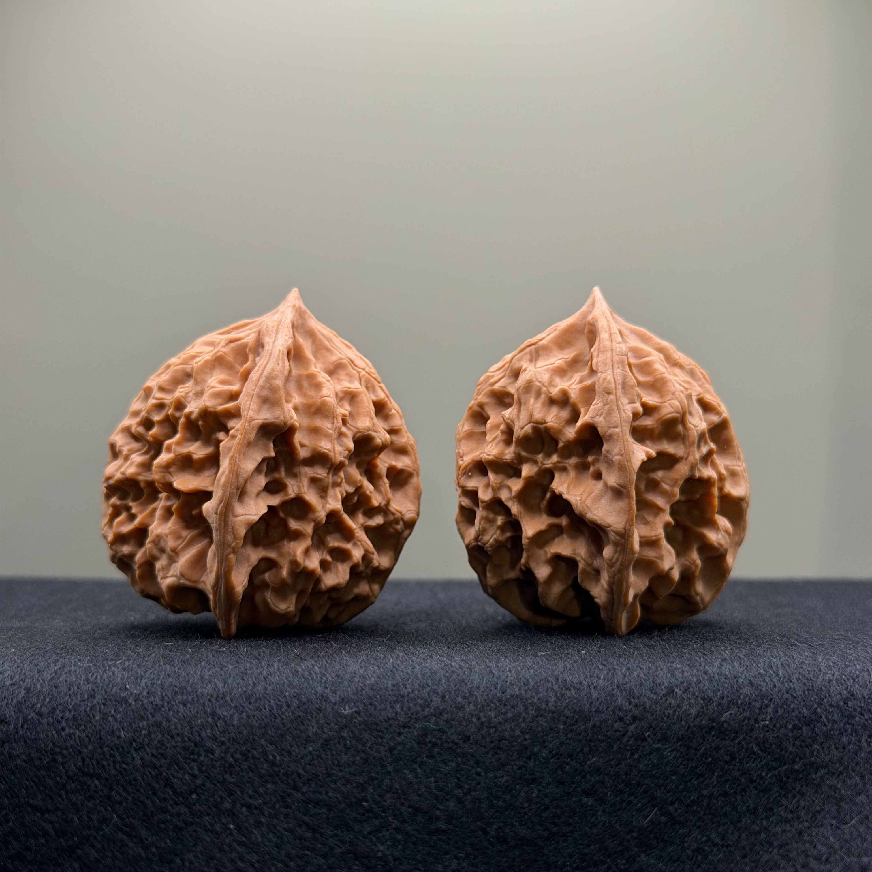 WalnutRitual Exclusive · First Love Wenwan Walnut · 38mm · Natural · Entry Ritual