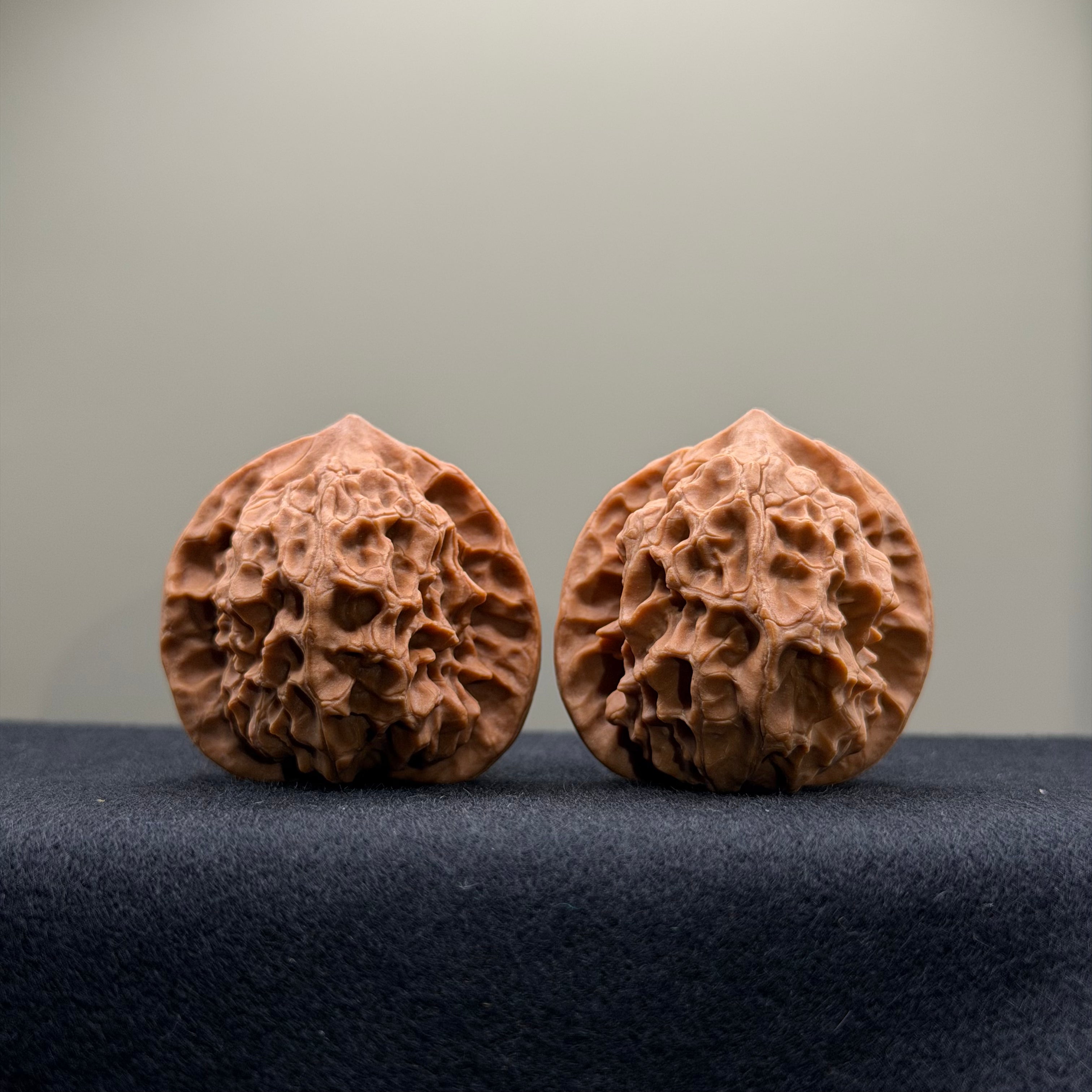 WalnutRitual Exclusive · First Love Wenwan Walnut · 38mm · Natural · Select Ritual