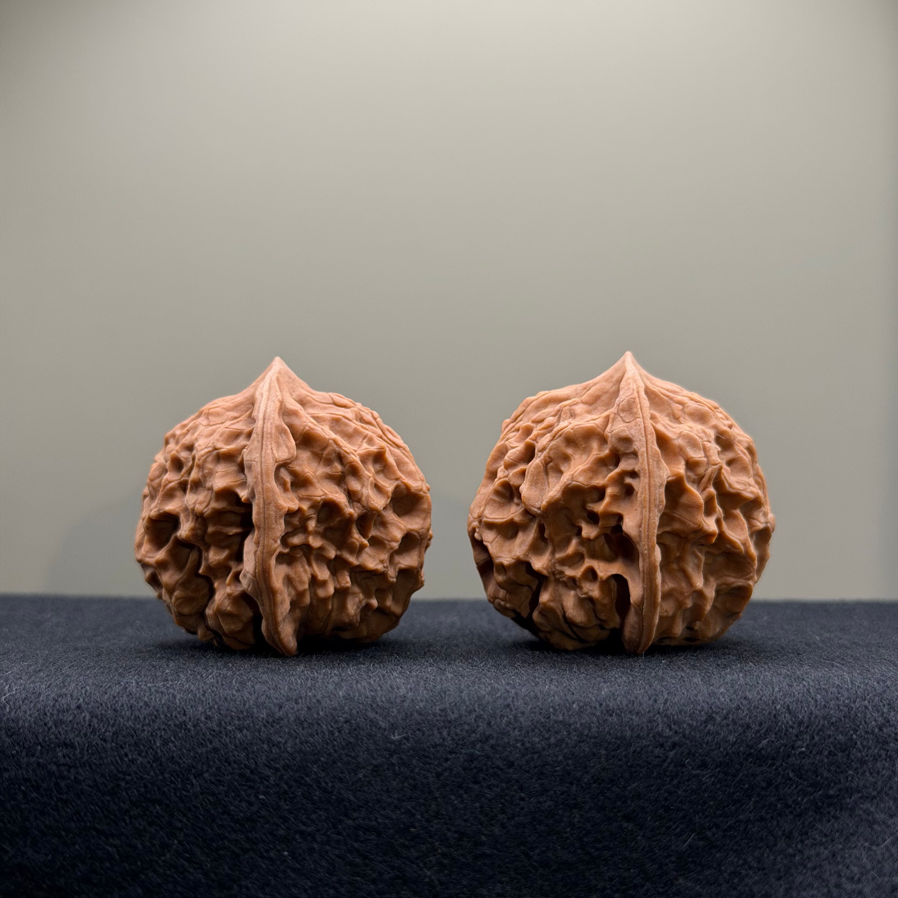 WalnutRitual Exclusive · First Love Wenwan Walnut · 38mm · Natural · Select Ritual