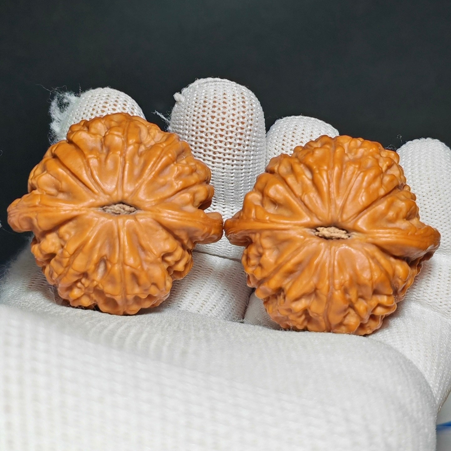 QianLong Millstone Wenwan Walnut · 42mm · Natural · Sourcing Pick