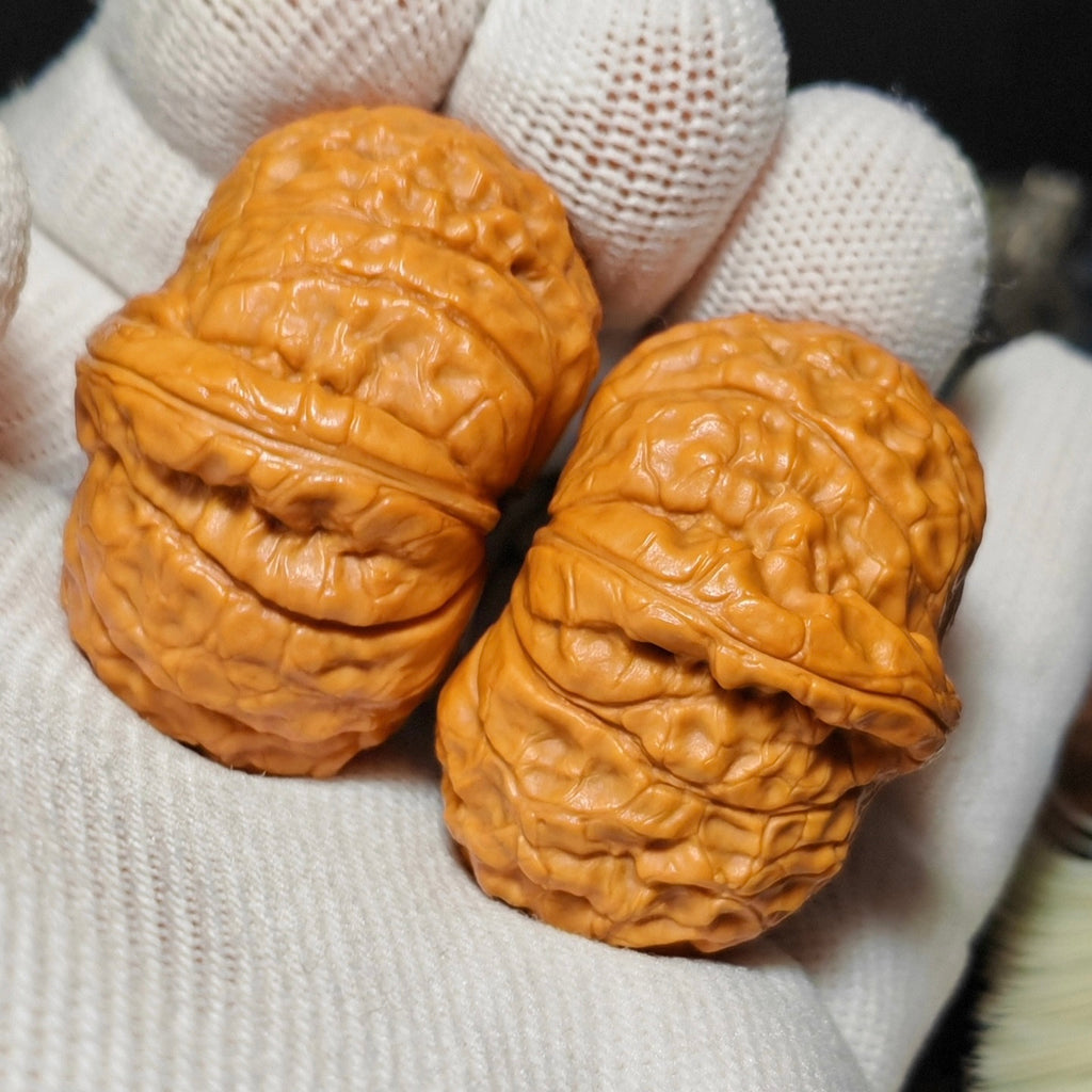 Giant Pumpkin Wenwan Walnut · 42mm · Natural · Sourcing Pick