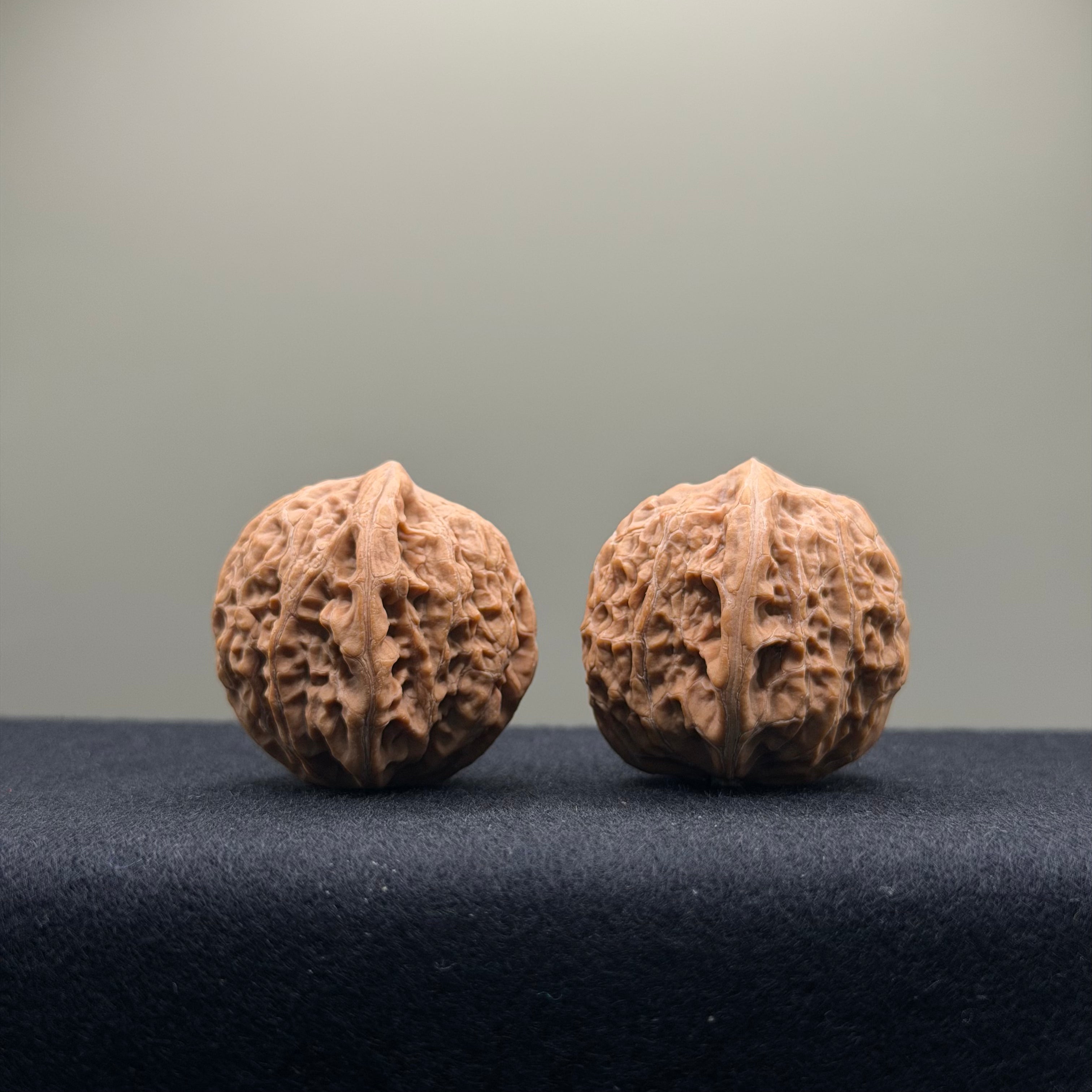 Mini Iron Hammer Wenwan Walnut · 31mm · Natural · Entry Ritual