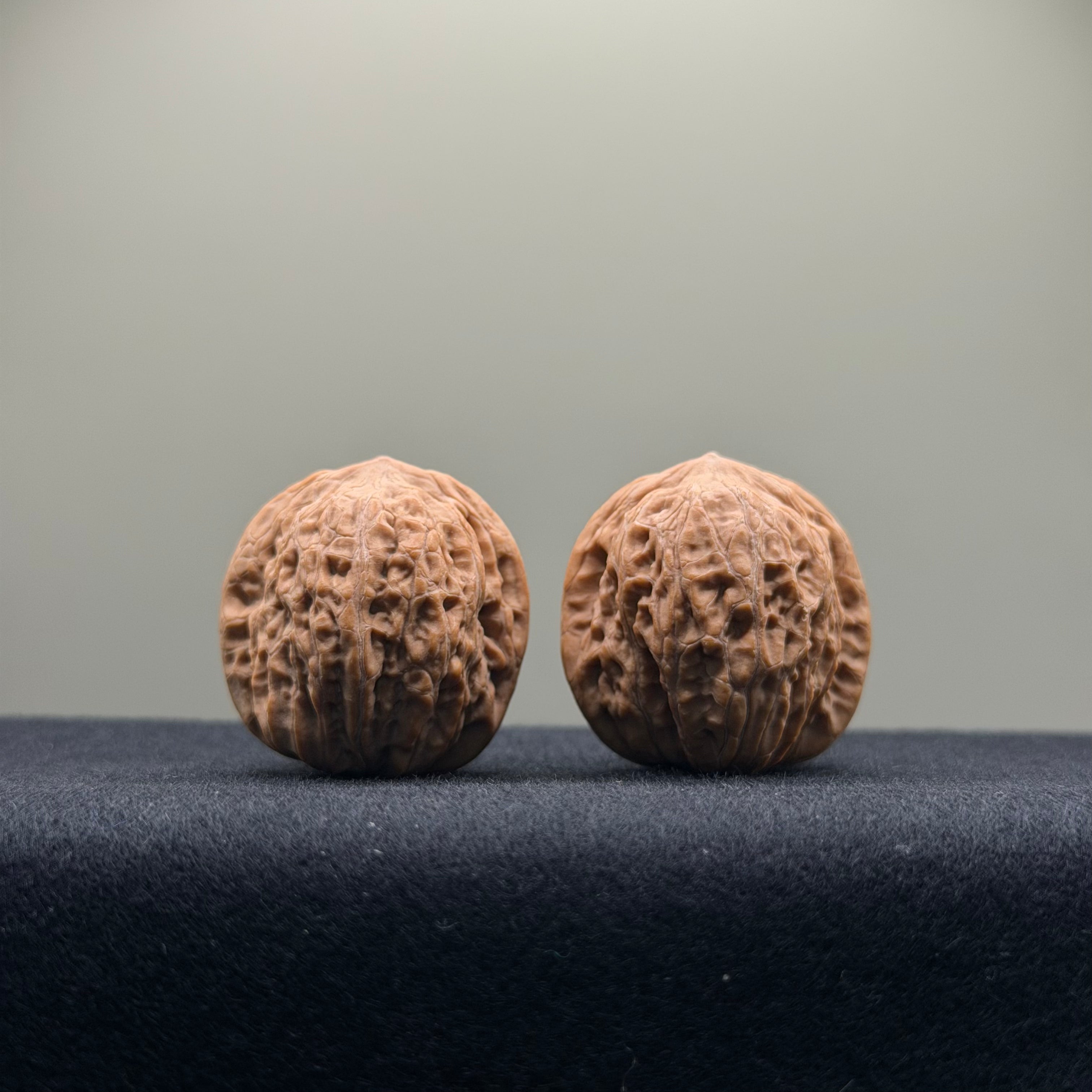 Mini Iron Hammer Wenwan Walnut · 31mm · Natural · Entry Ritual